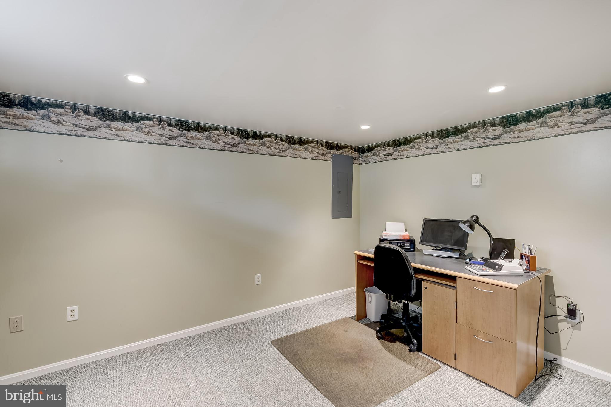 PERRYHALL - Residential