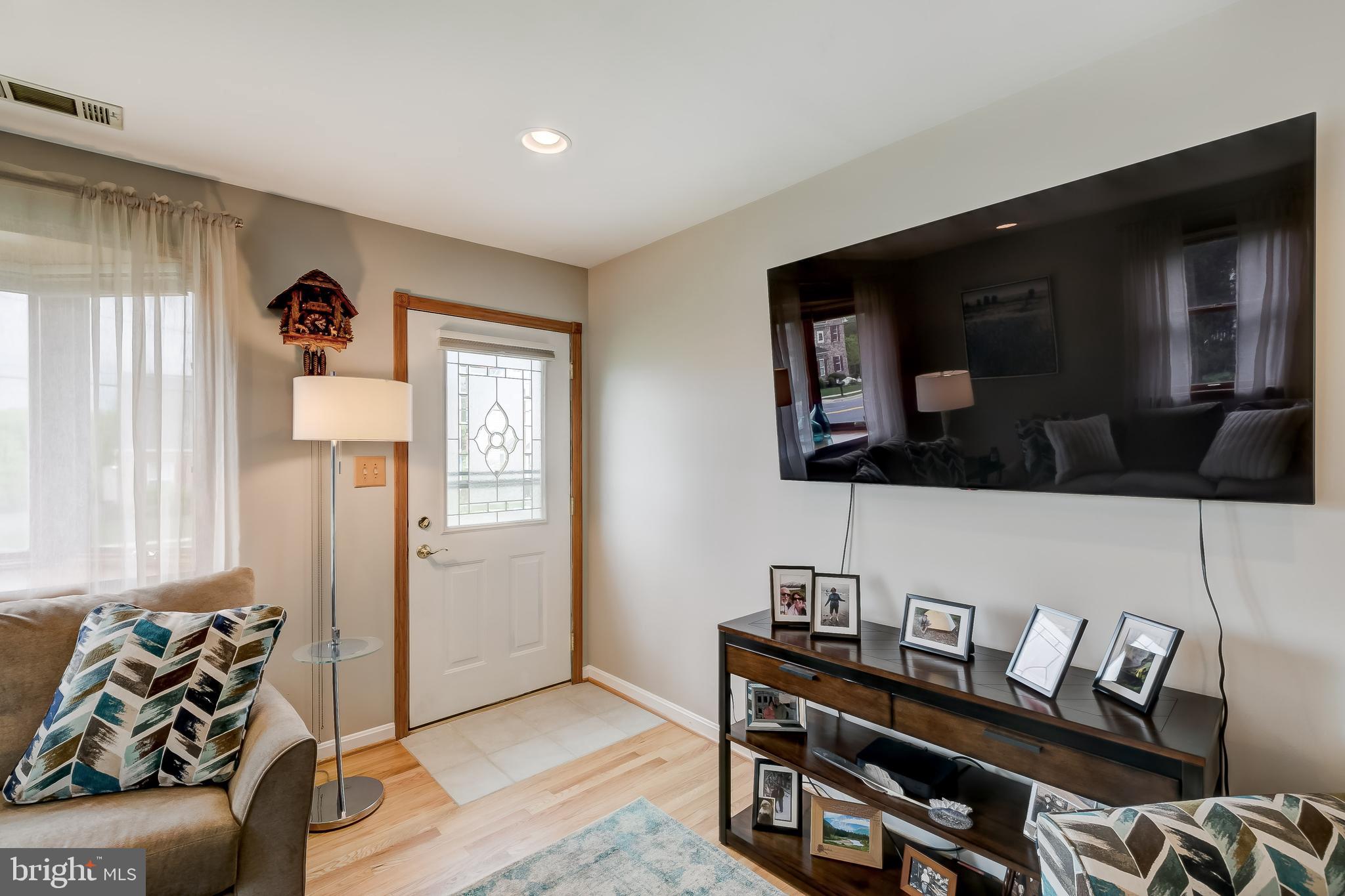 PERRYHALL - Residential