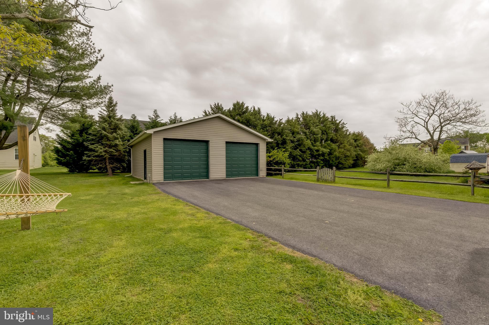 PERRYHALL - Residential