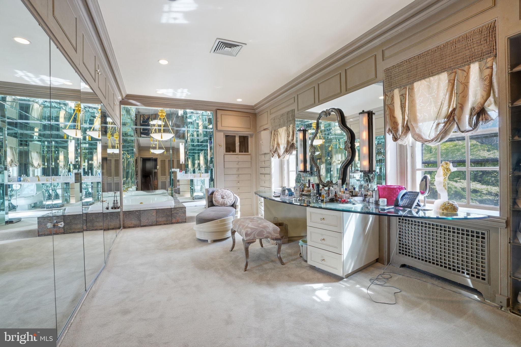 ALBIDALE - Residential