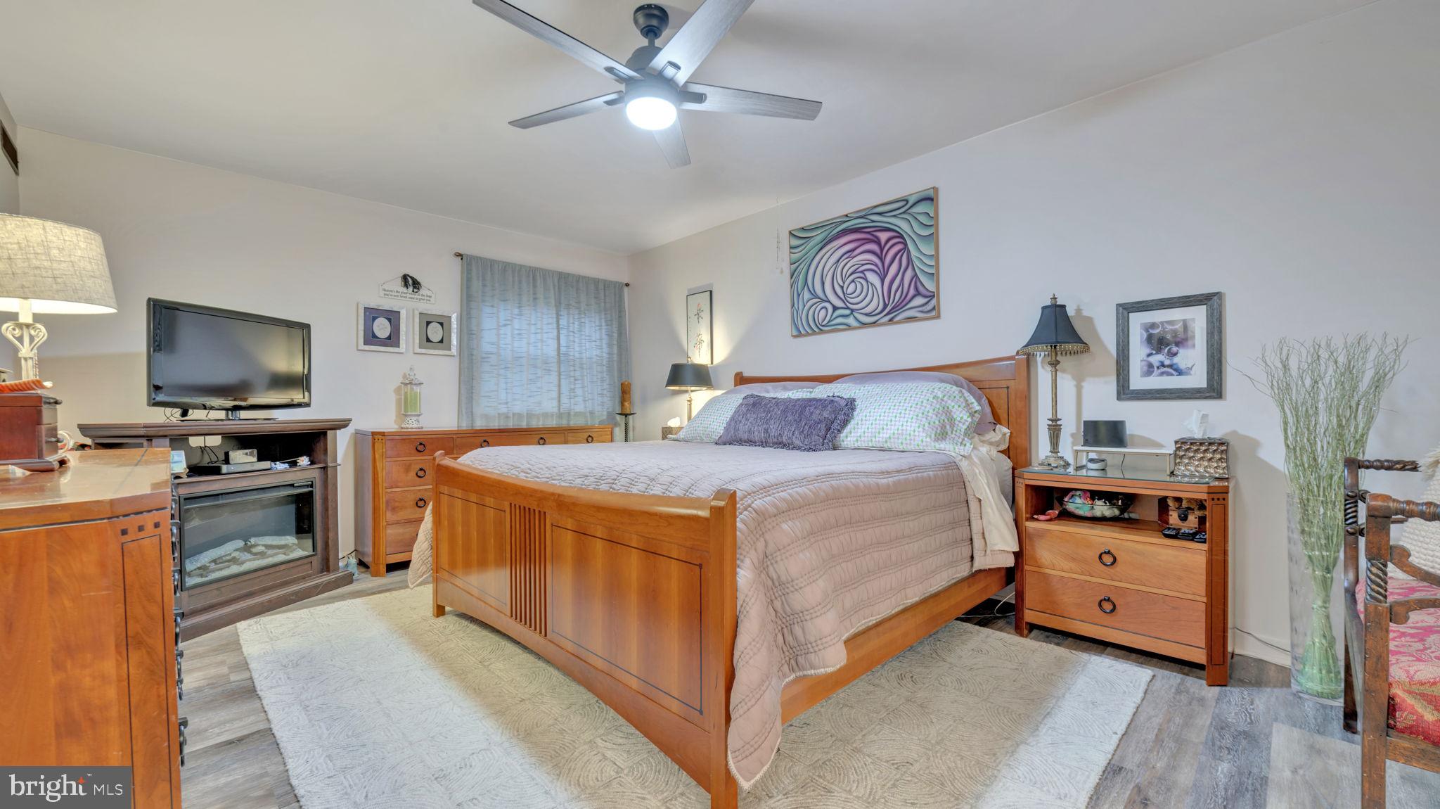 FAIRWINDS ON SEVERN - Residential