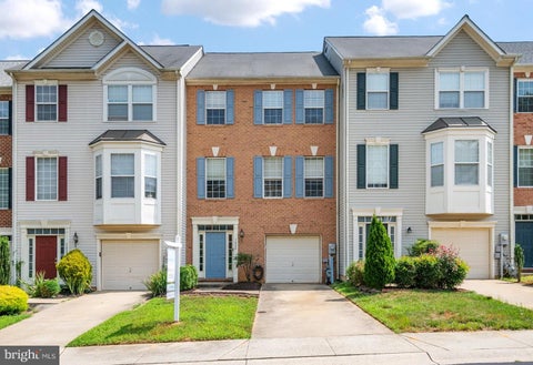 Townhouse For Sale - 1020 Meandering Way<br/> ODENTON, MD 21113