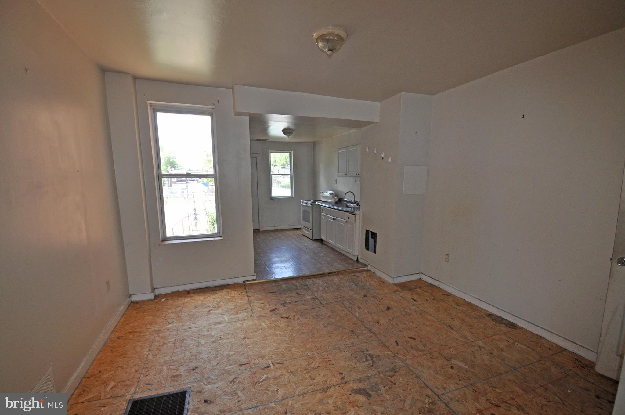 BIDDLE STREET - Residential