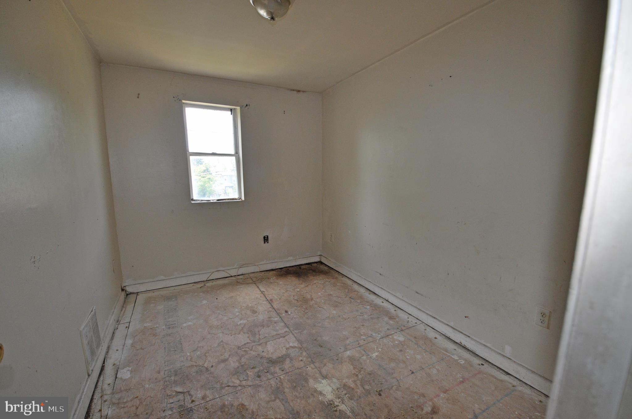 BIDDLE STREET - Residential