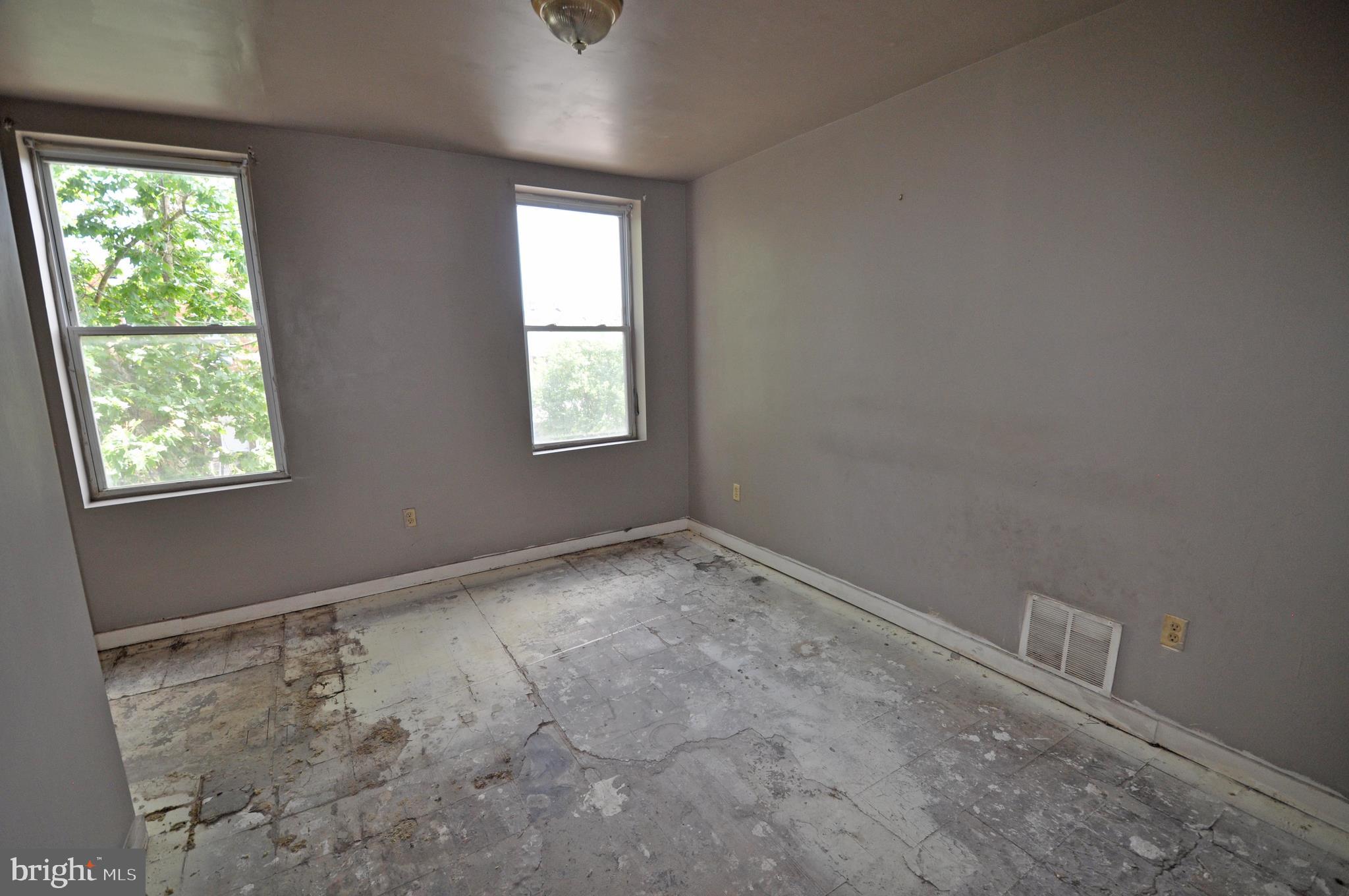 BIDDLE STREET - Residential