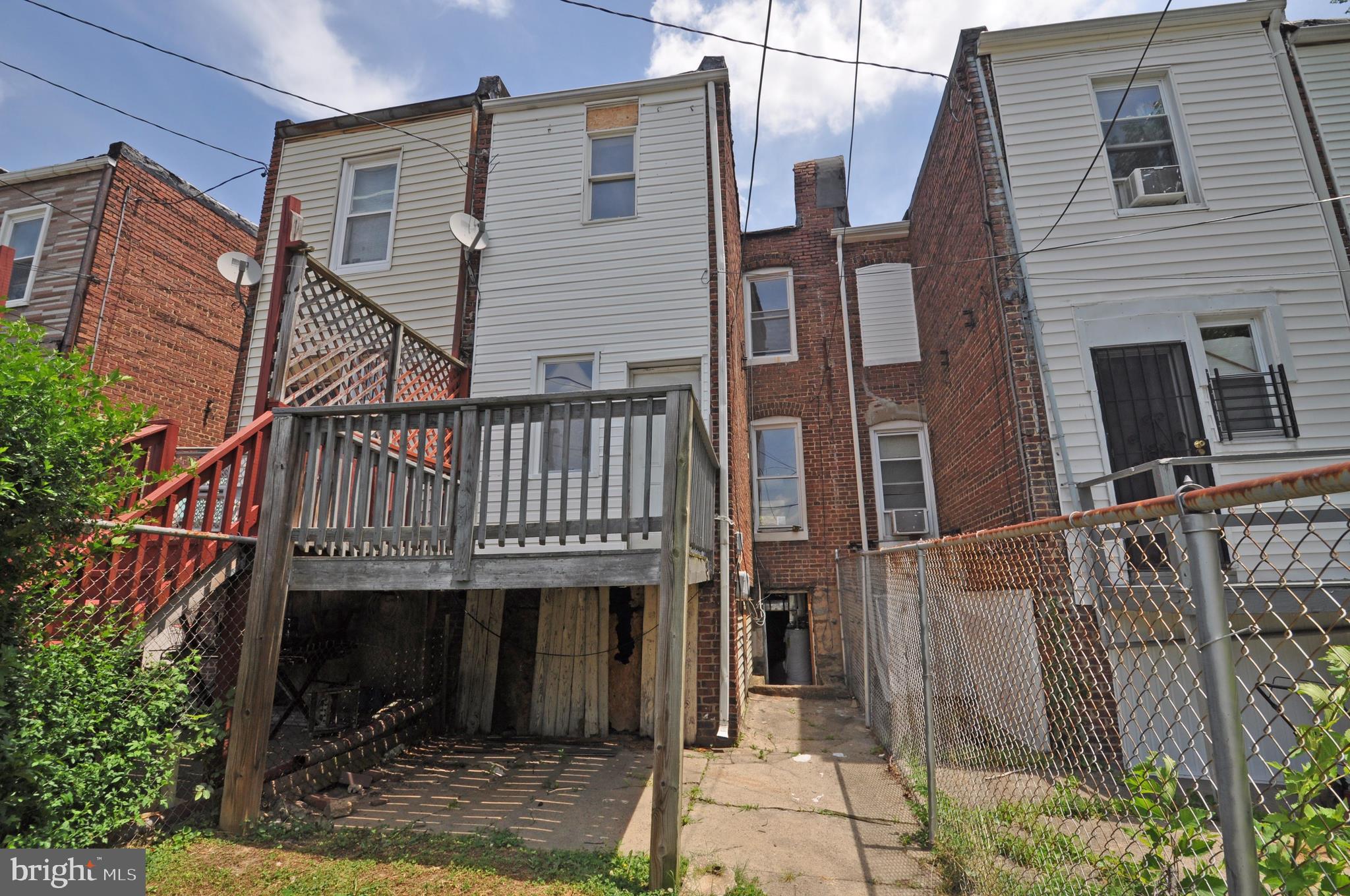 BIDDLE STREET - Residential