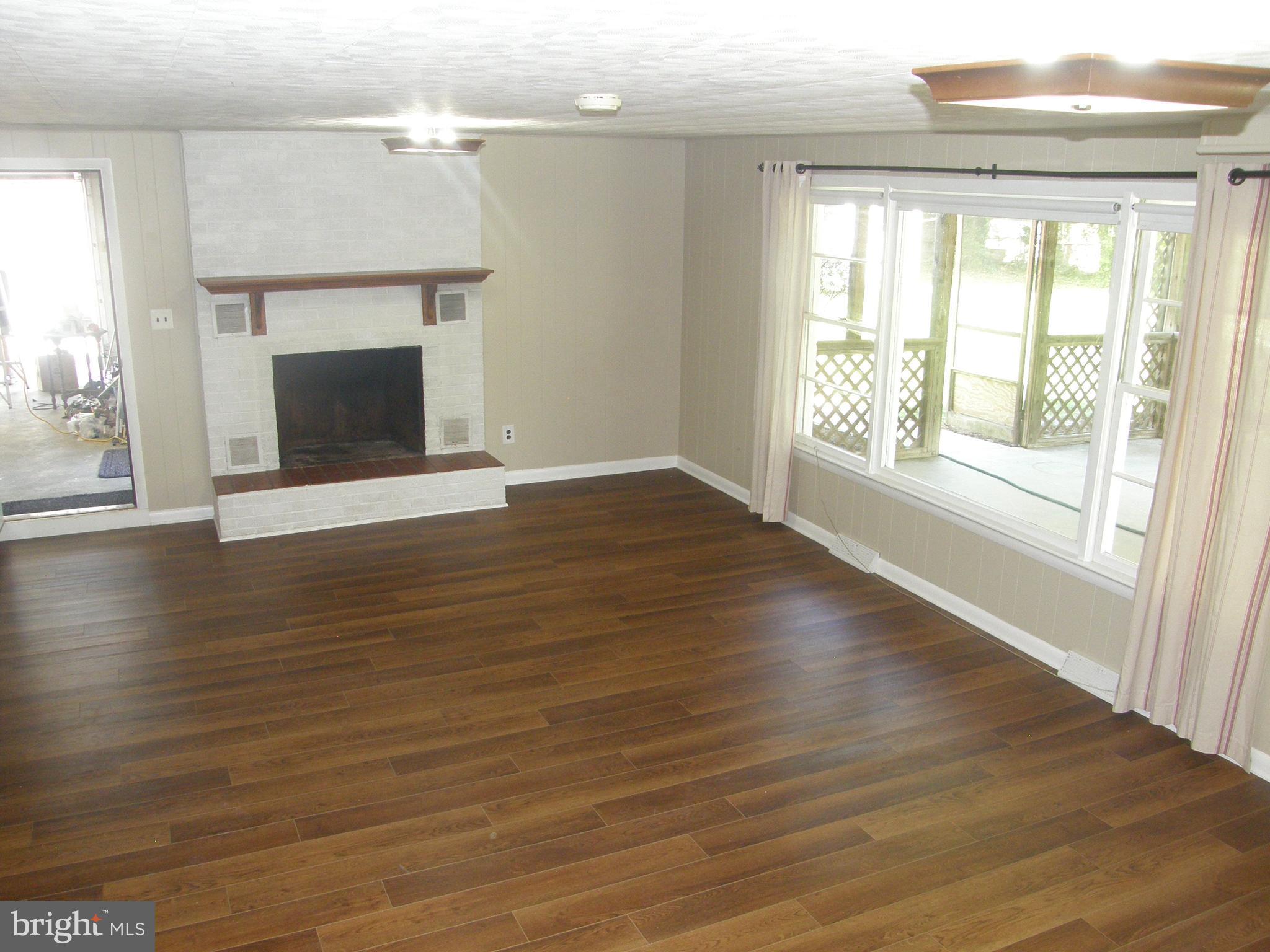 ESPERANZA FARMS - Residential