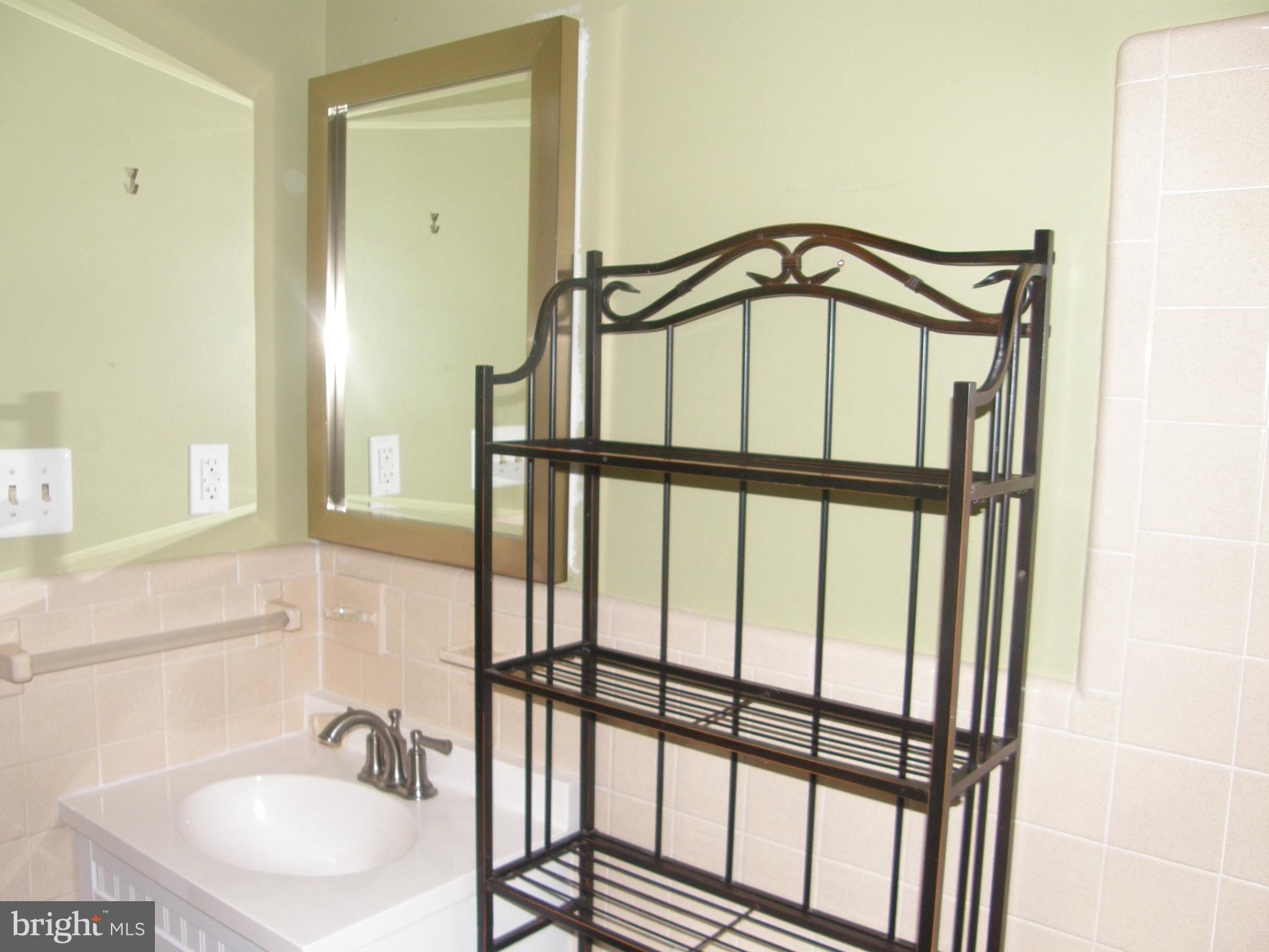 ESPERANZA FARMS - Residential