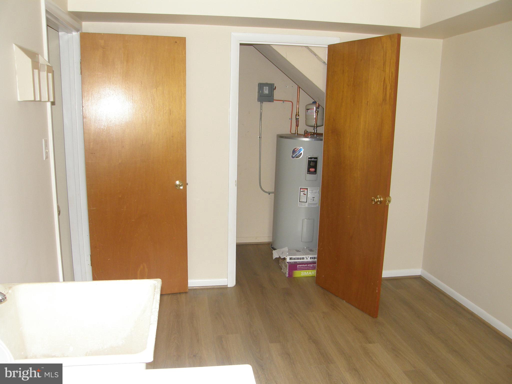 ESPERANZA FARMS - Residential