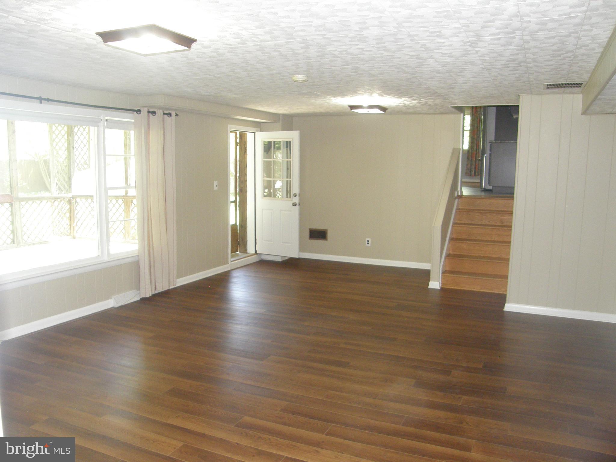 ESPERANZA FARMS - Residential