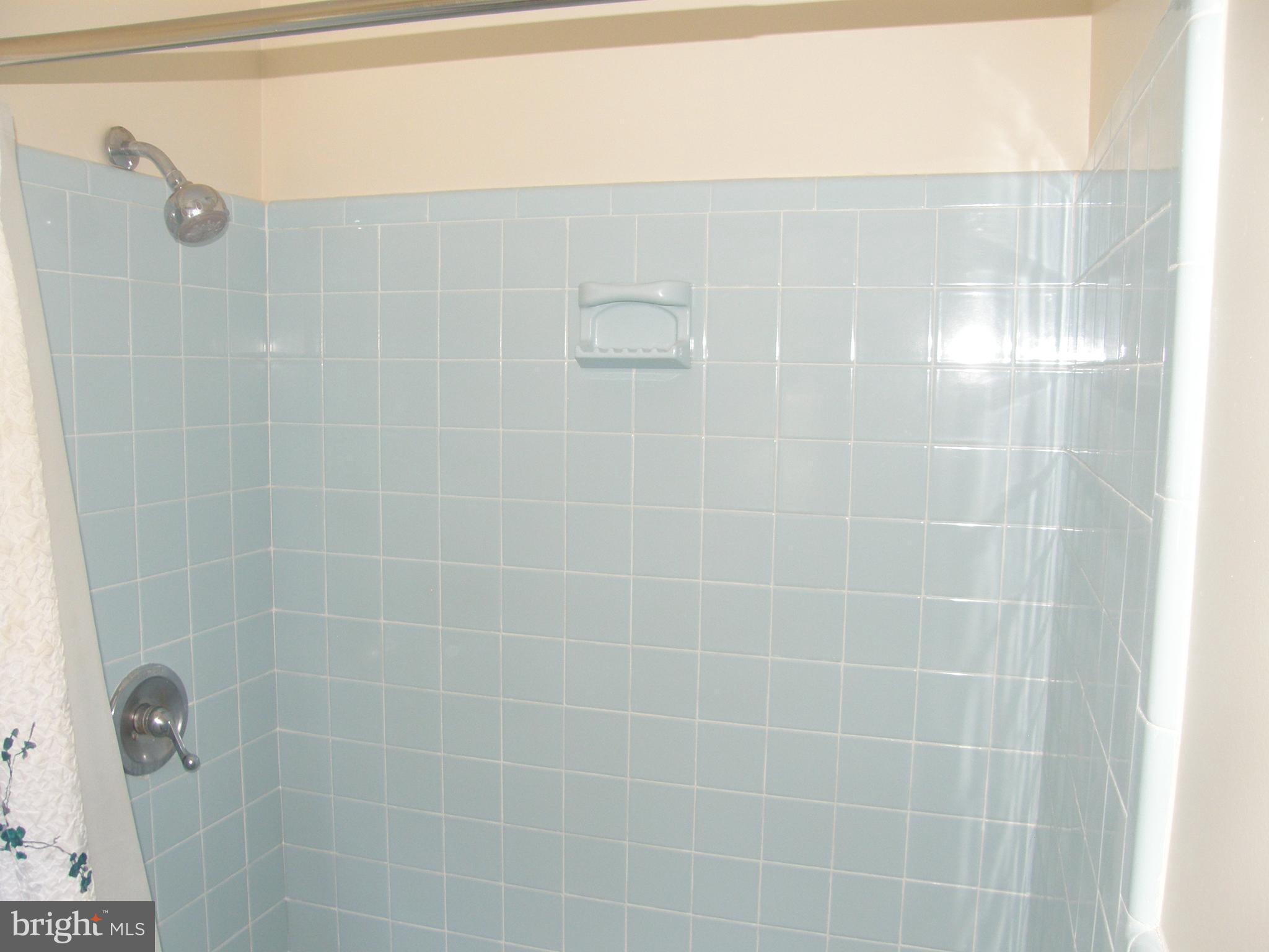 ESPERANZA FARMS - Residential