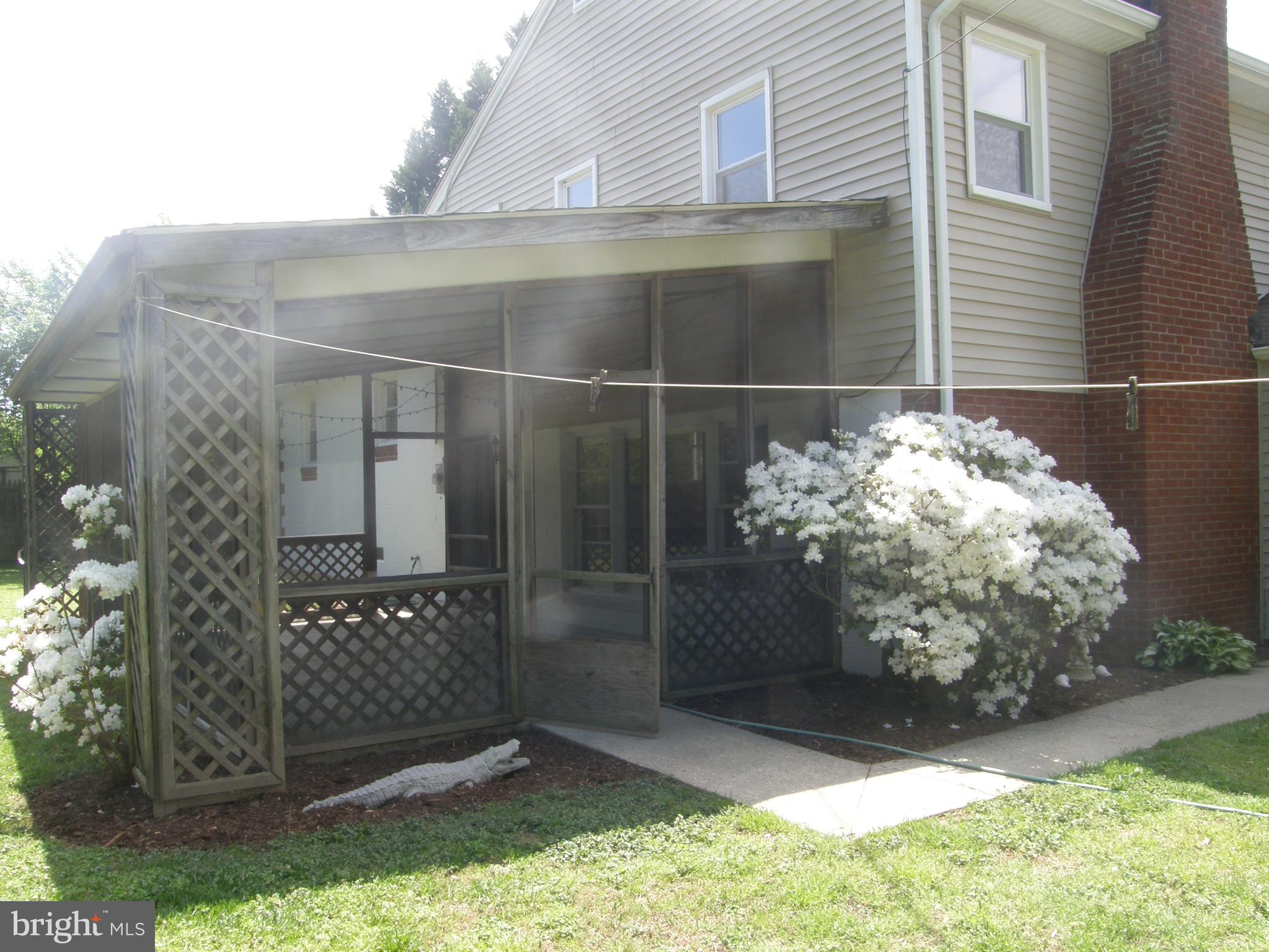 ESPERANZA FARMS - Residential