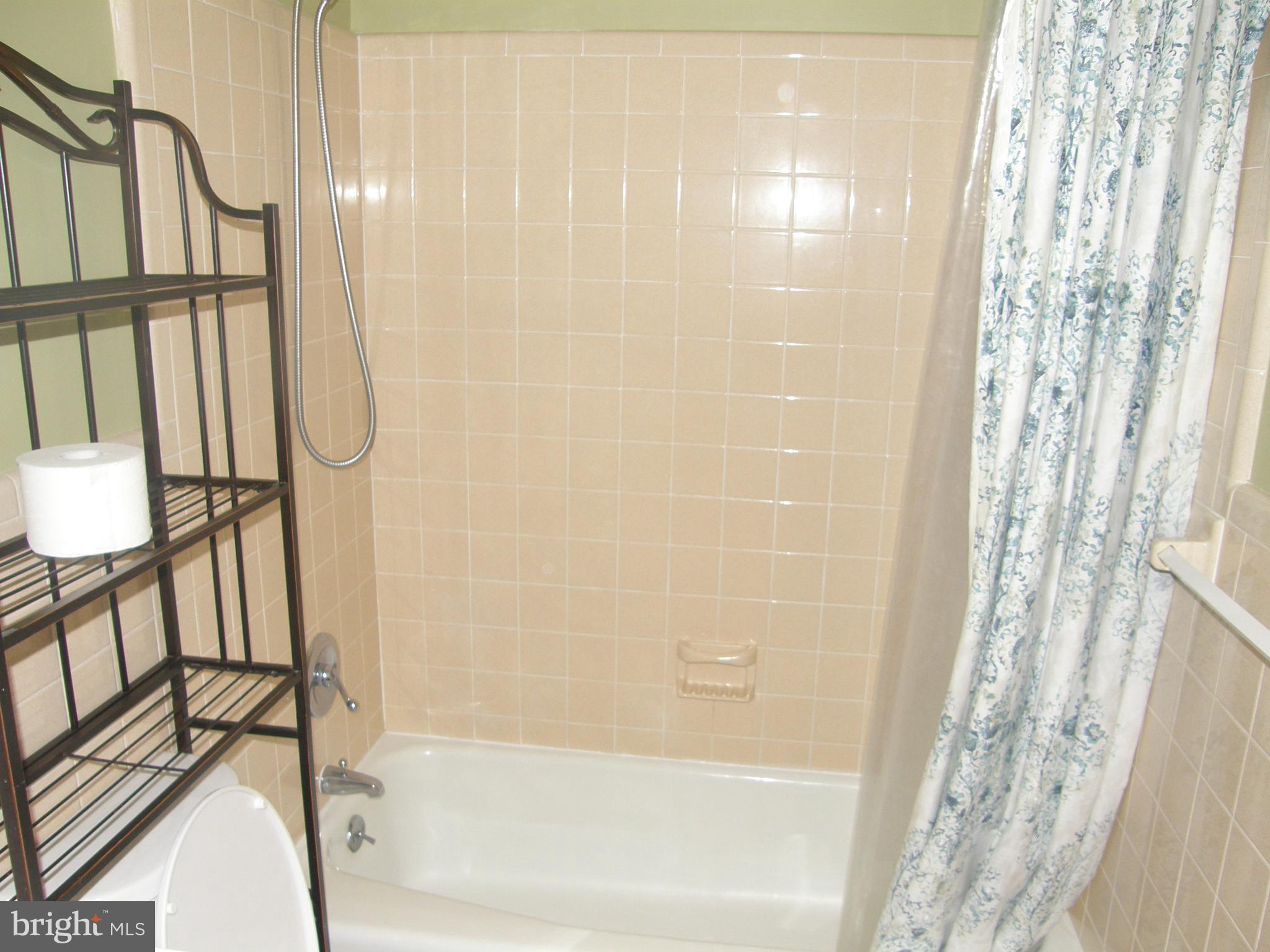 ESPERANZA FARMS - Residential