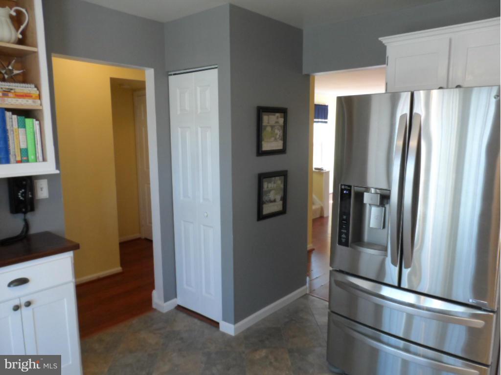 WINDING BROOK - Residential Lease