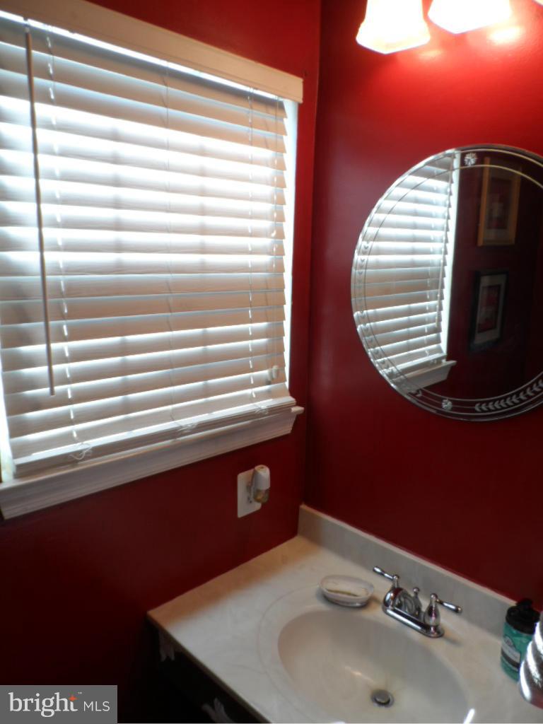 WINDING BROOK - Residential Lease