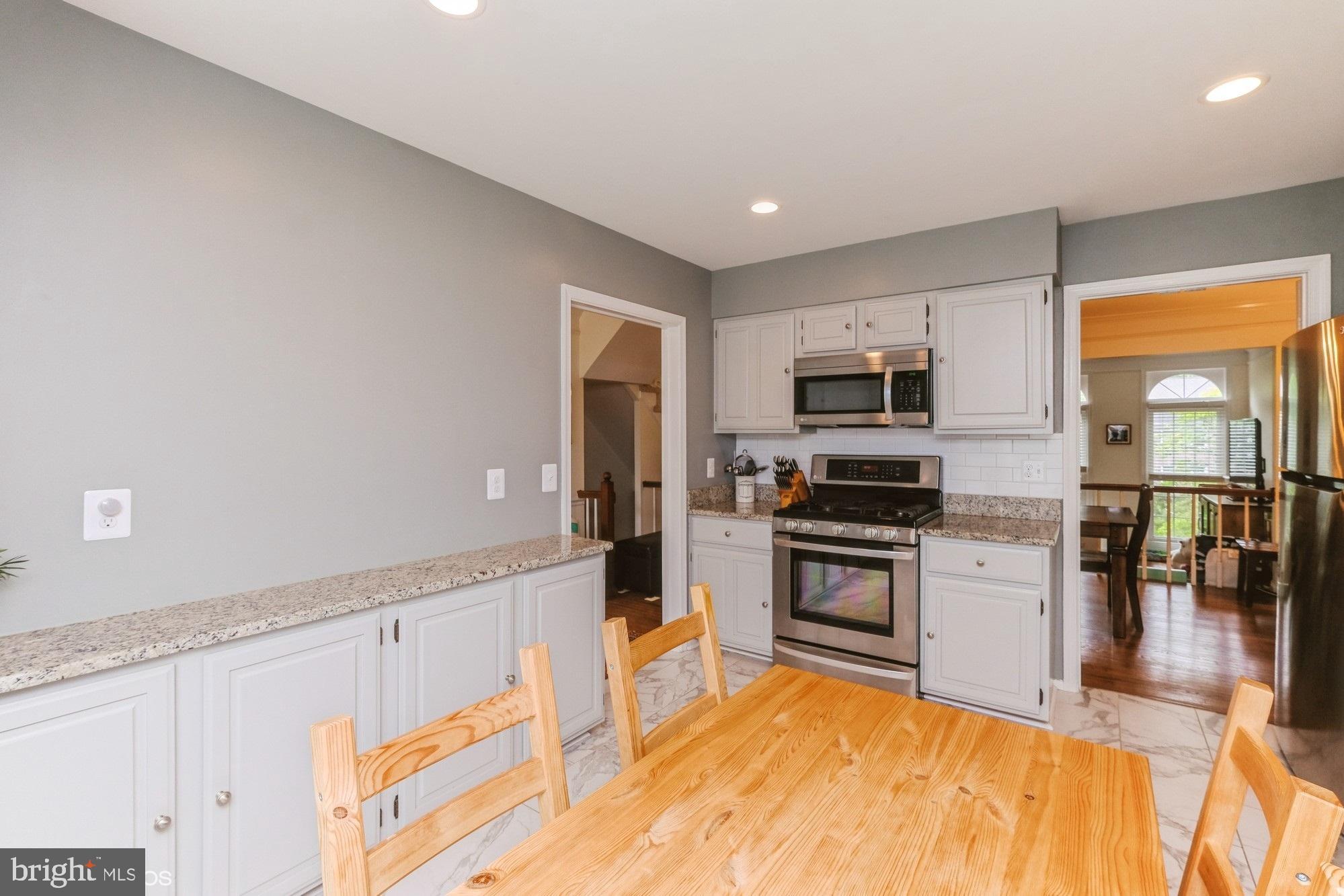 TOWNES OF WAKEFIELD - Residential