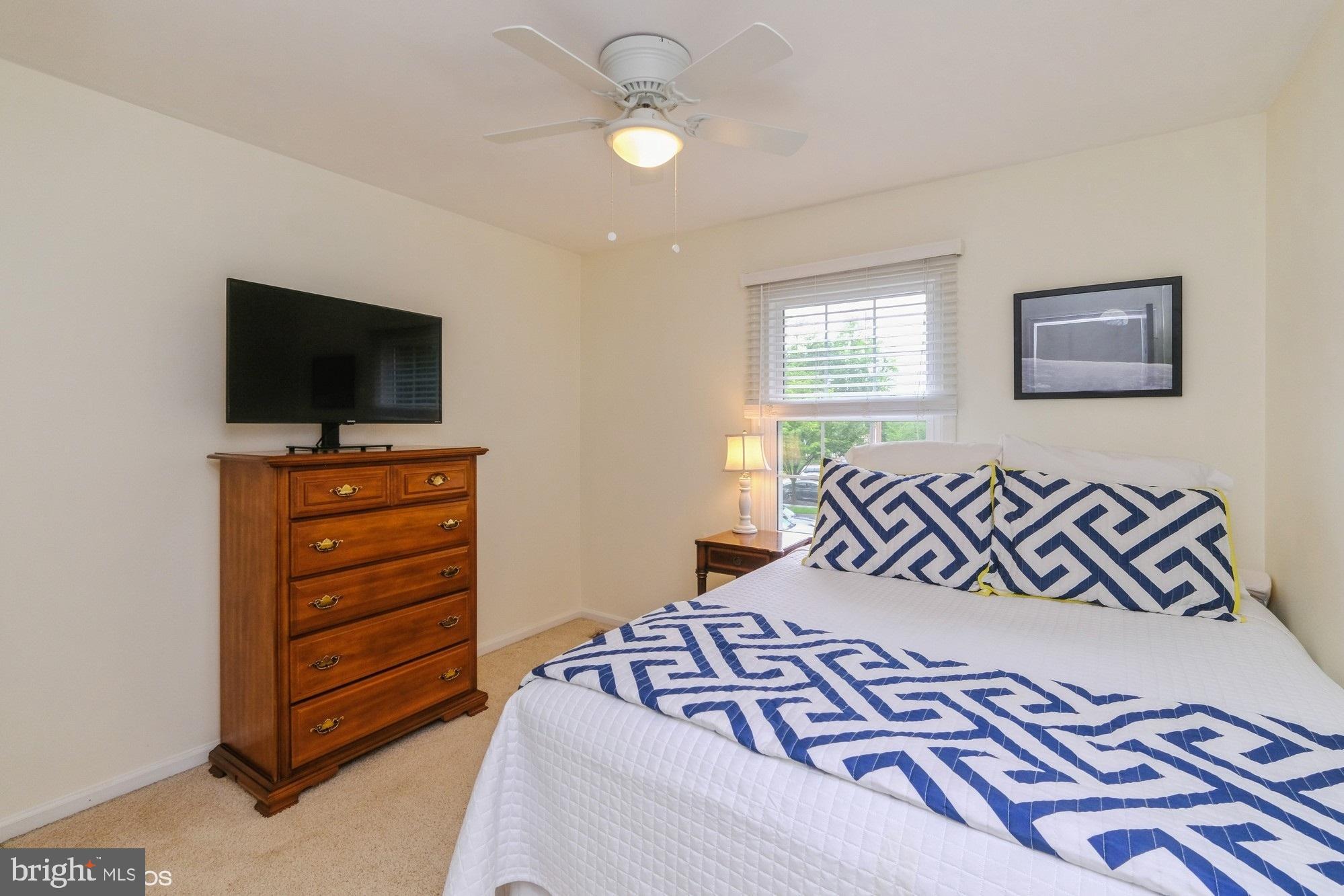 TOWNES OF WAKEFIELD - Residential