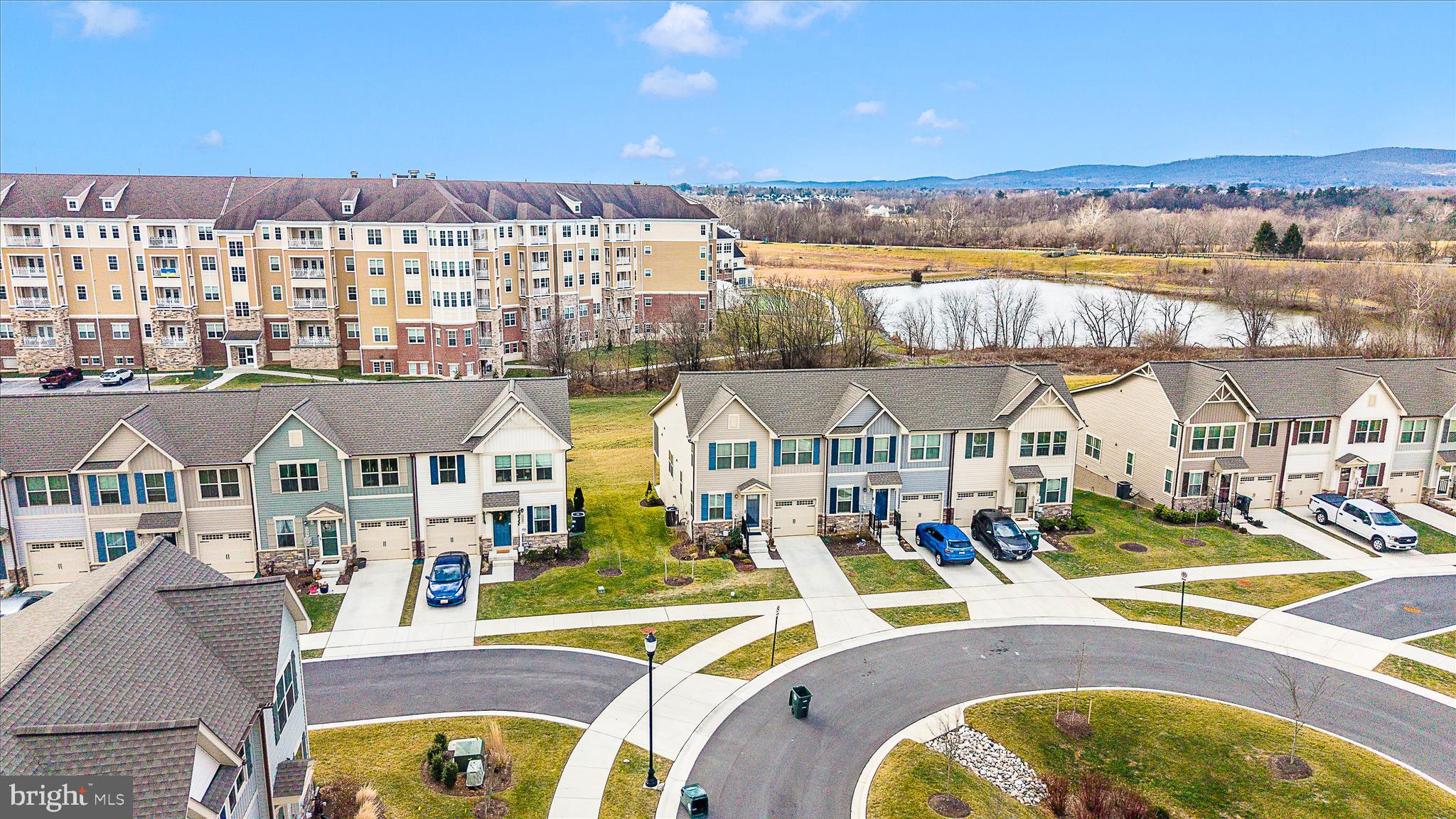 BLOOMFIELDS - Residential