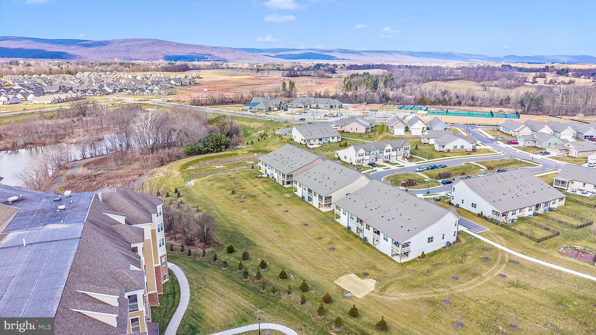 BLOOMFIELDS - Residential