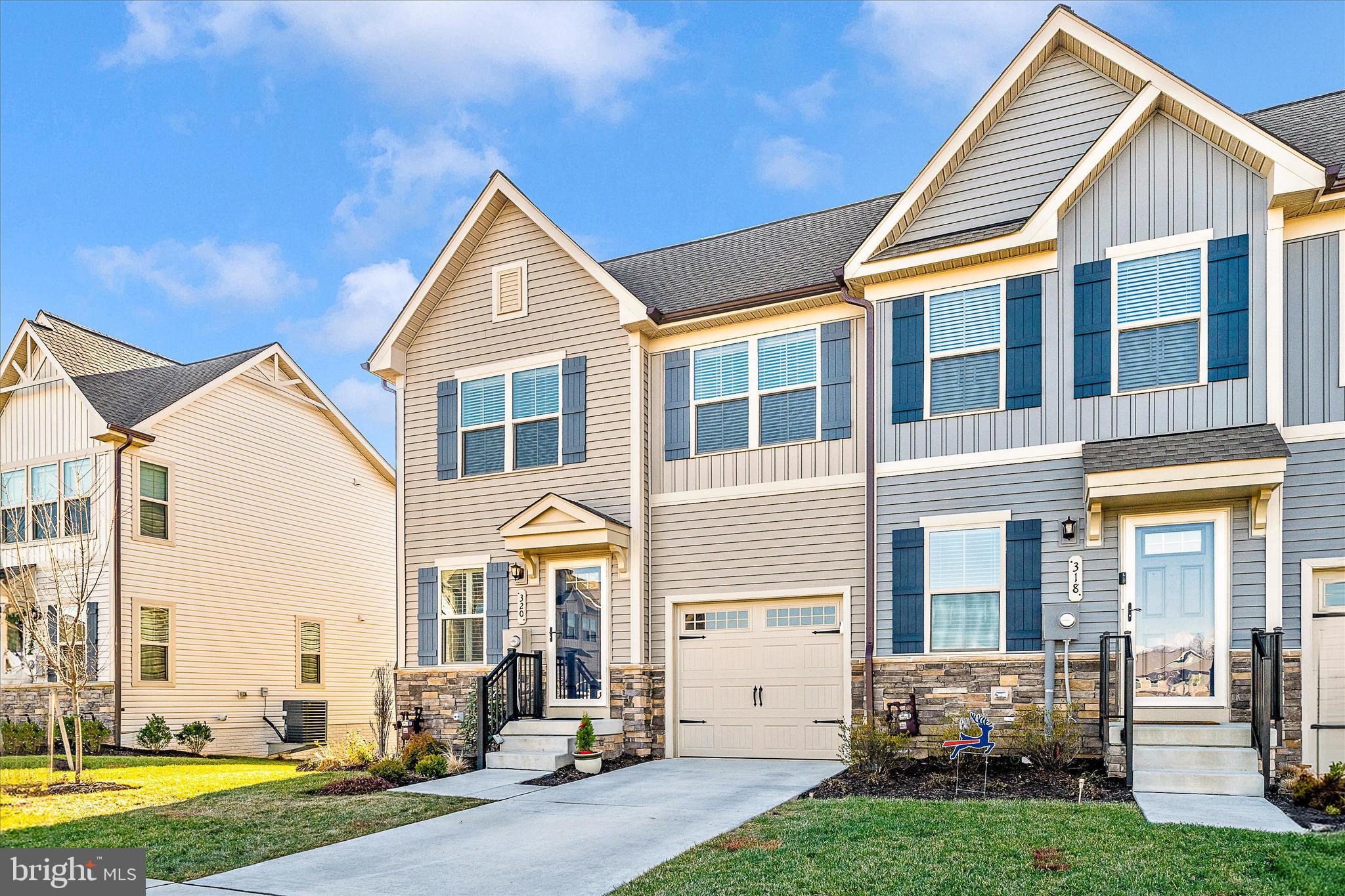 BLOOMFIELDS - Residential