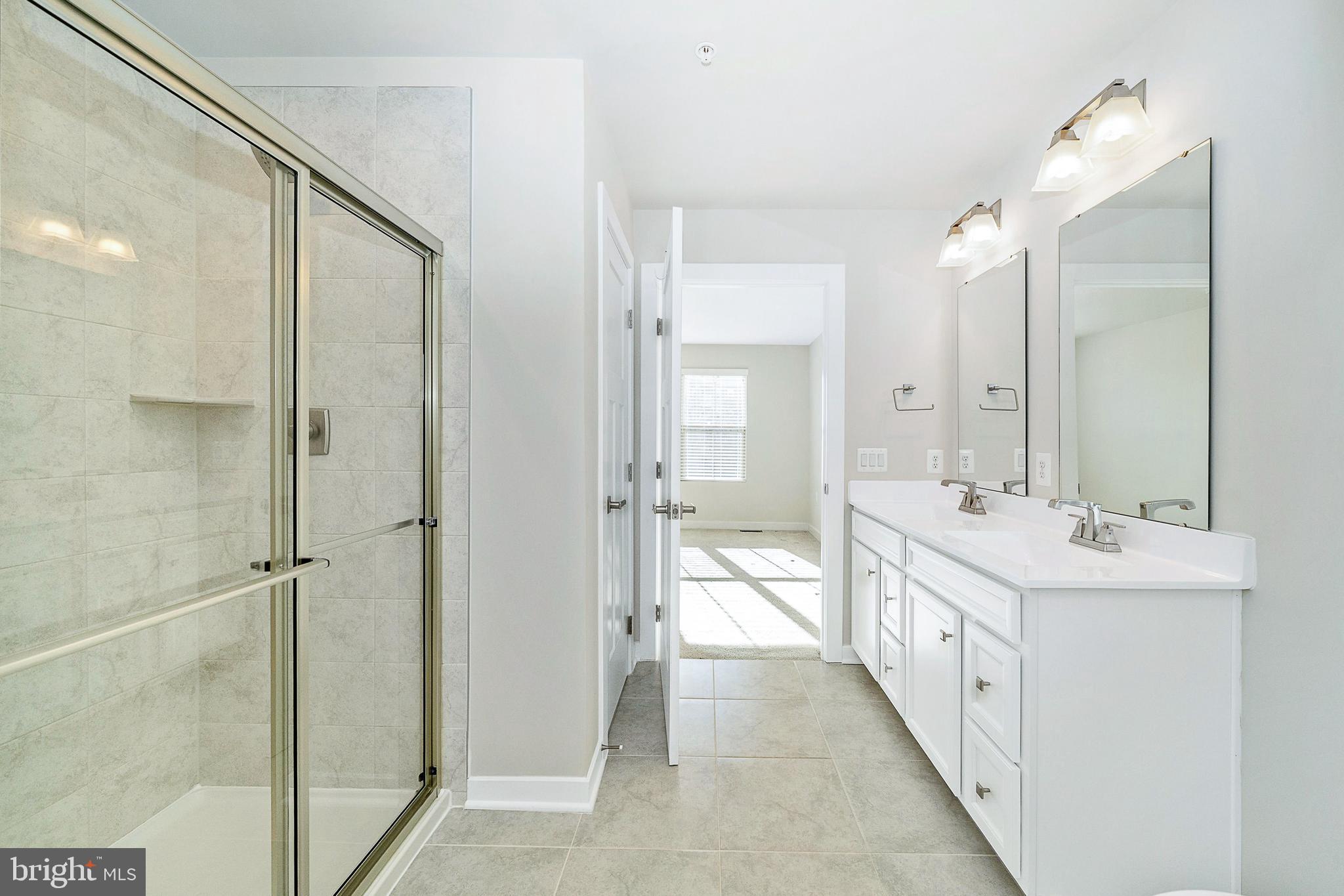 BLOOMFIELDS - Residential