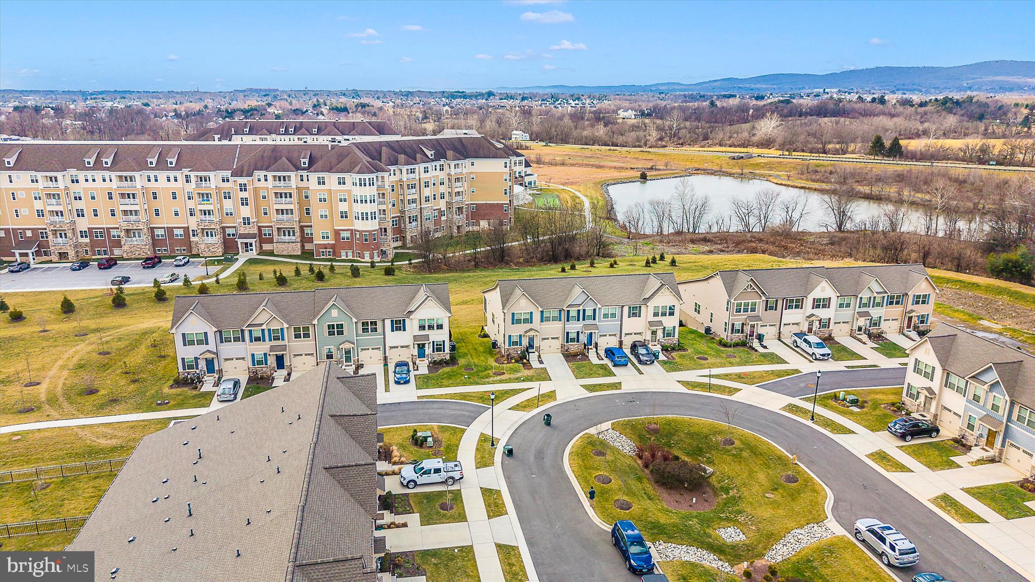 BLOOMFIELDS - Residential