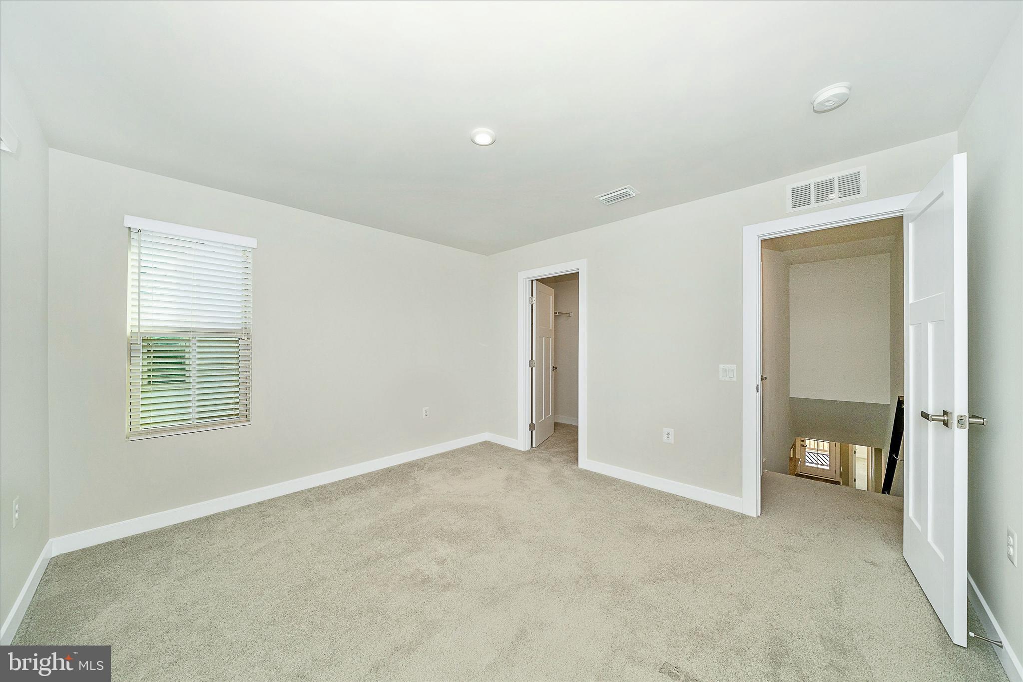 BLOOMFIELDS - Residential