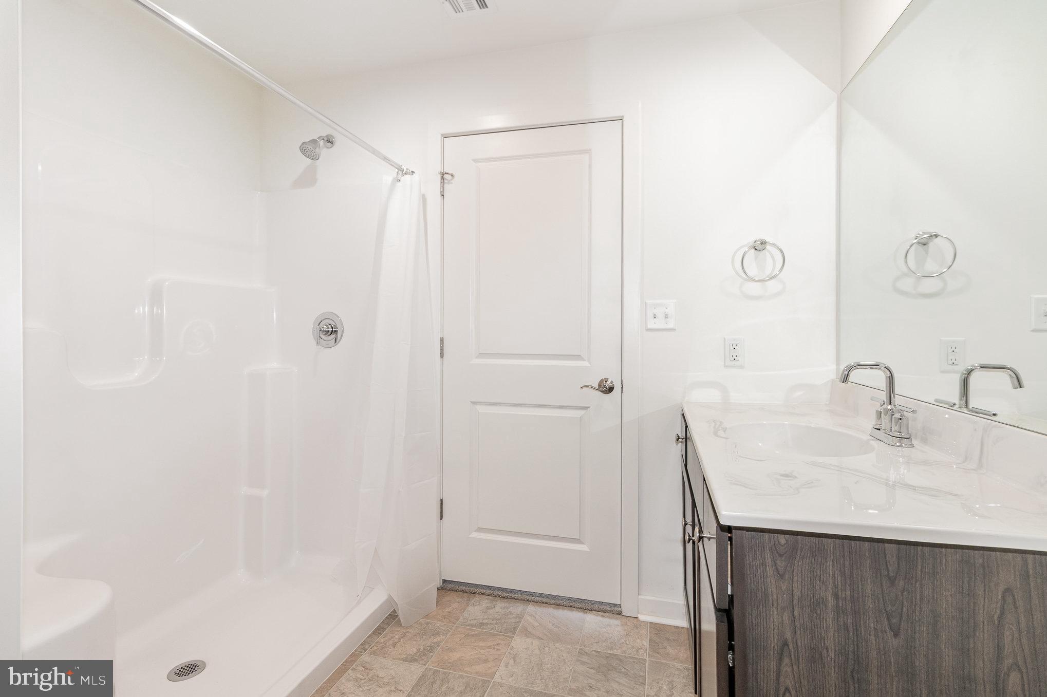 UNION STATION - Residential Lease