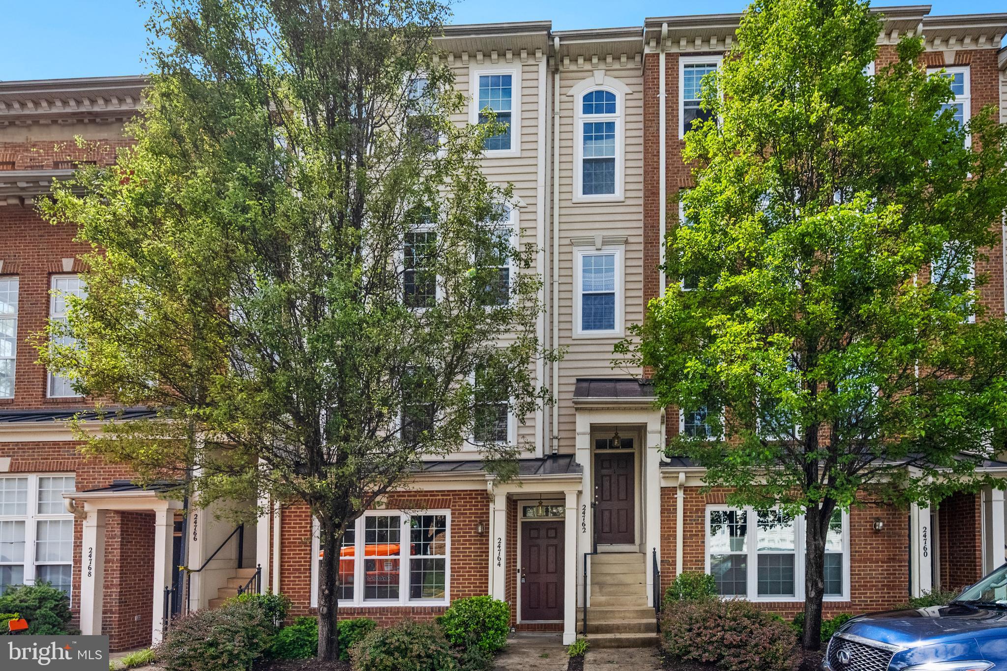 AMBER SPRING CONDOMINIUMS - Residential