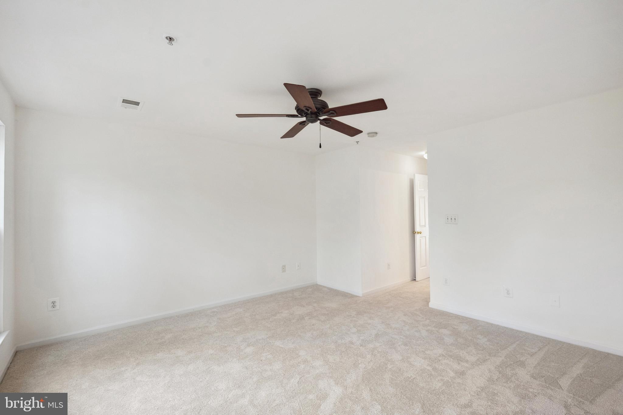 AMBER SPRING CONDOMINIUMS - Residential