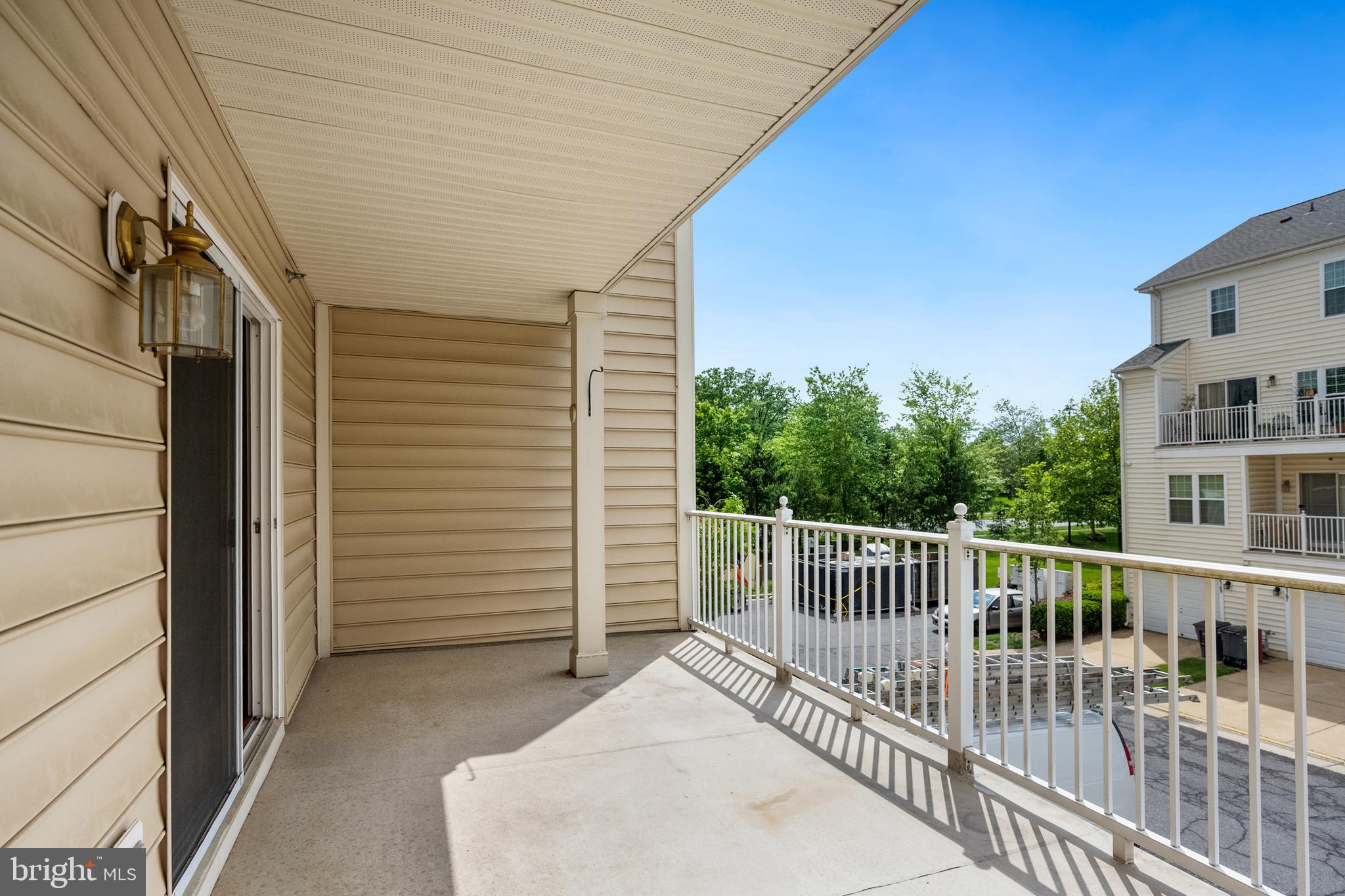 AMBER SPRING CONDOMINIUMS - Residential