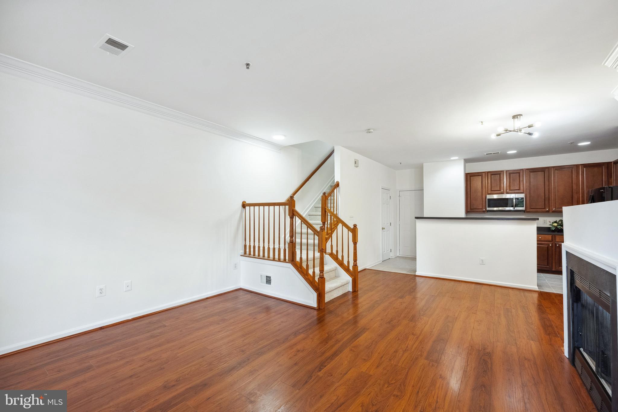 AMBER SPRING CONDOMINIUMS - Residential