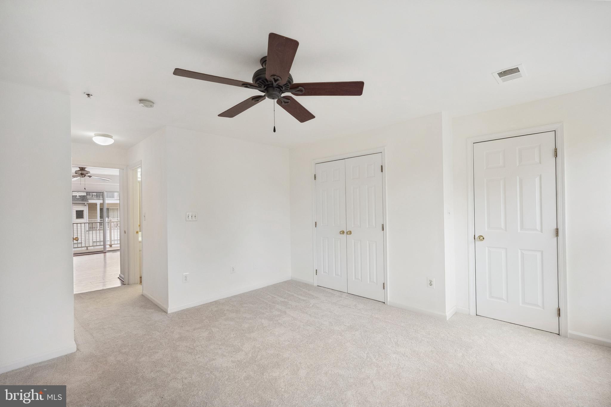 AMBER SPRING CONDOMINIUMS - Residential