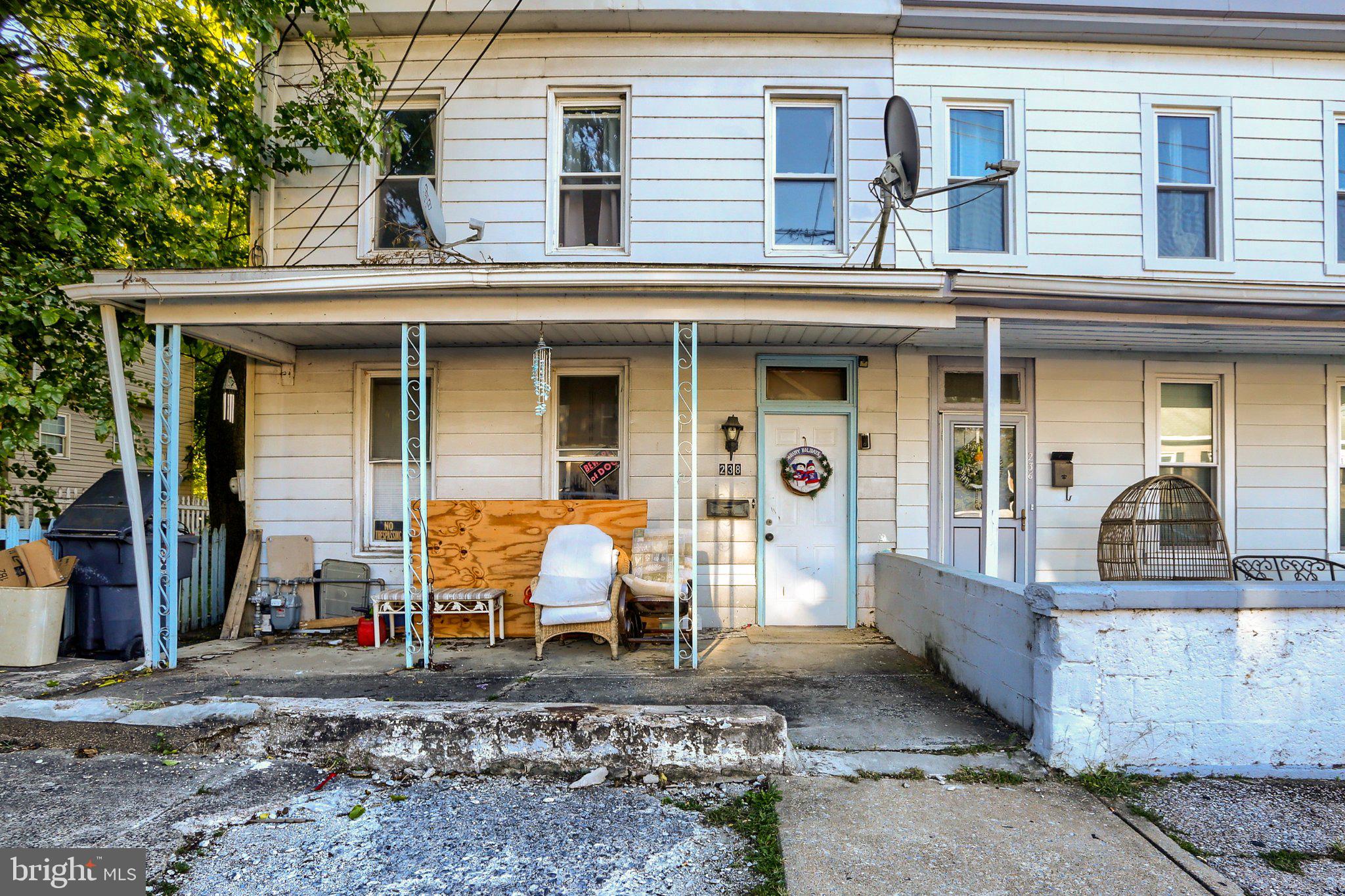 238 LINCOLN STREET