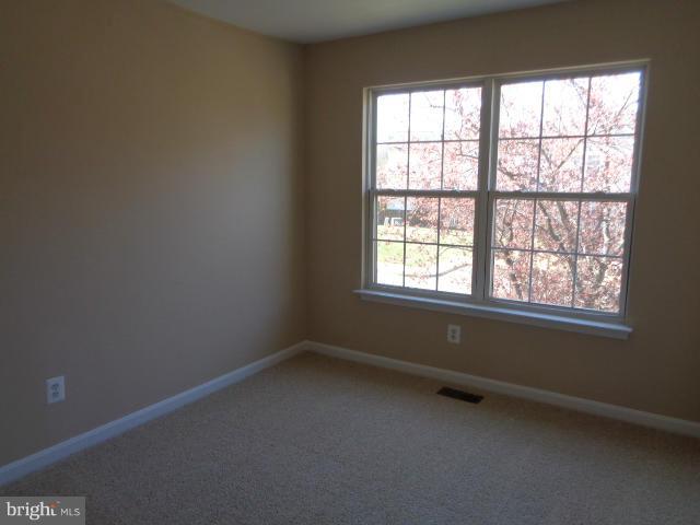 LAKECREST - Residential