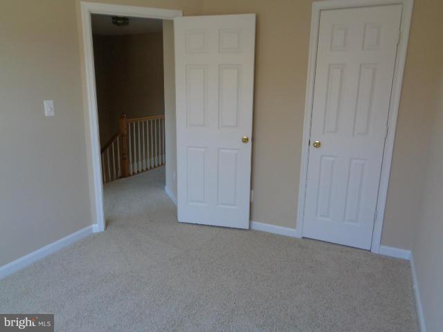 LAKECREST - Residential