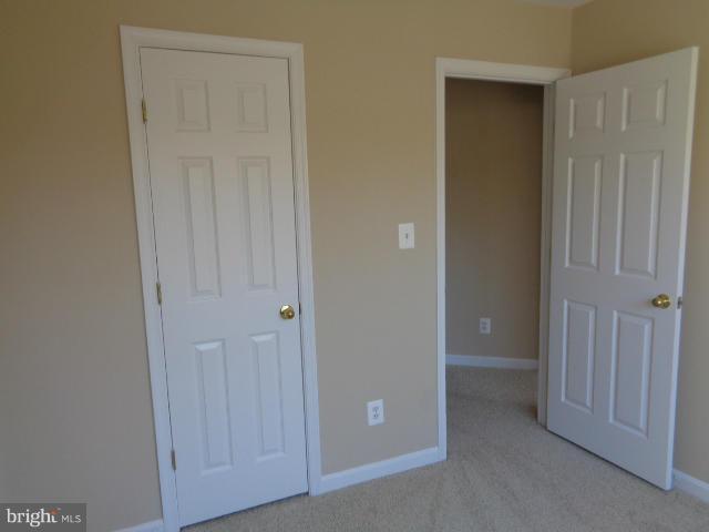 LAKECREST - Residential