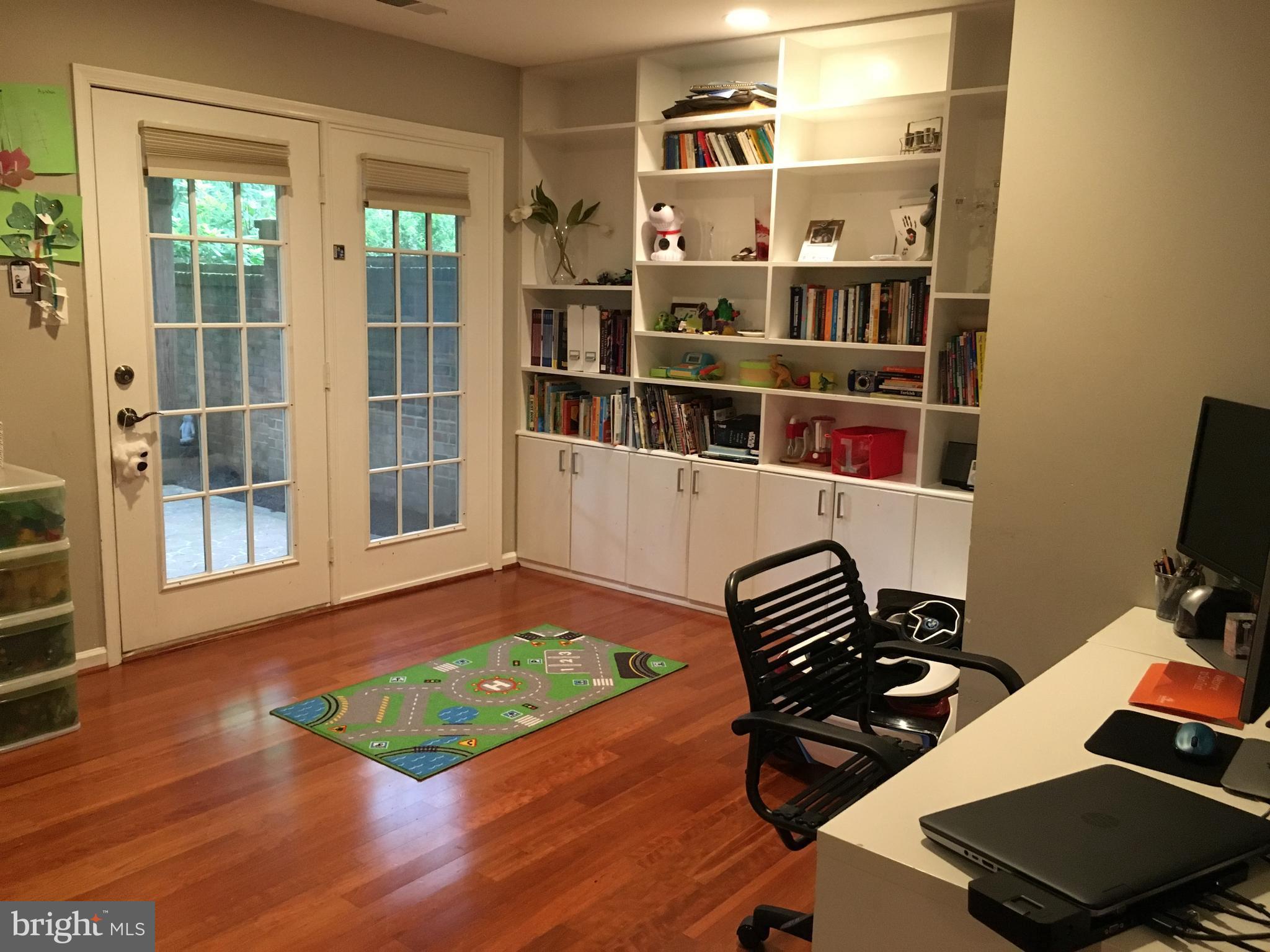 TIMBERLAWN - Residential Lease