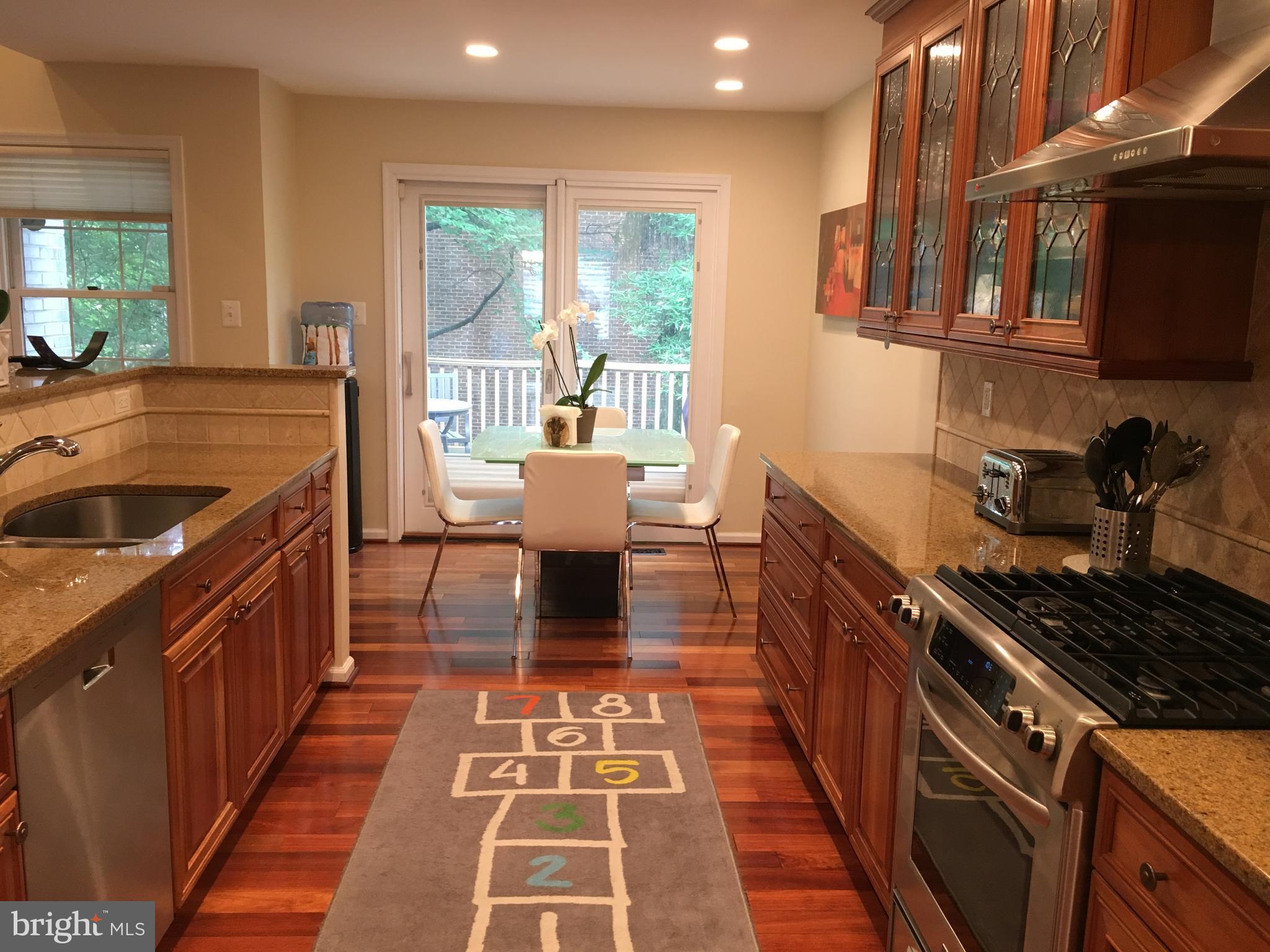 TIMBERLAWN - Residential Lease