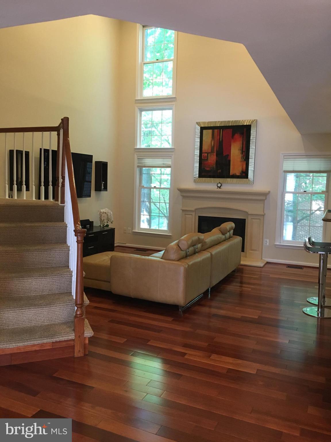 TIMBERLAWN - Residential Lease