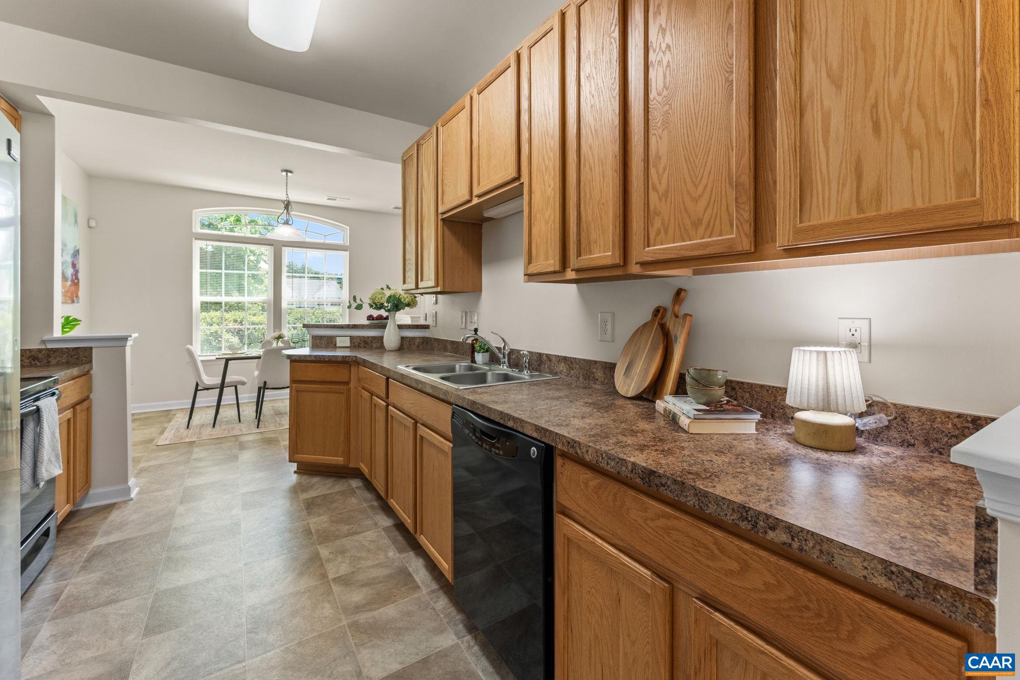 SYCAMORE SQUARE - Residential