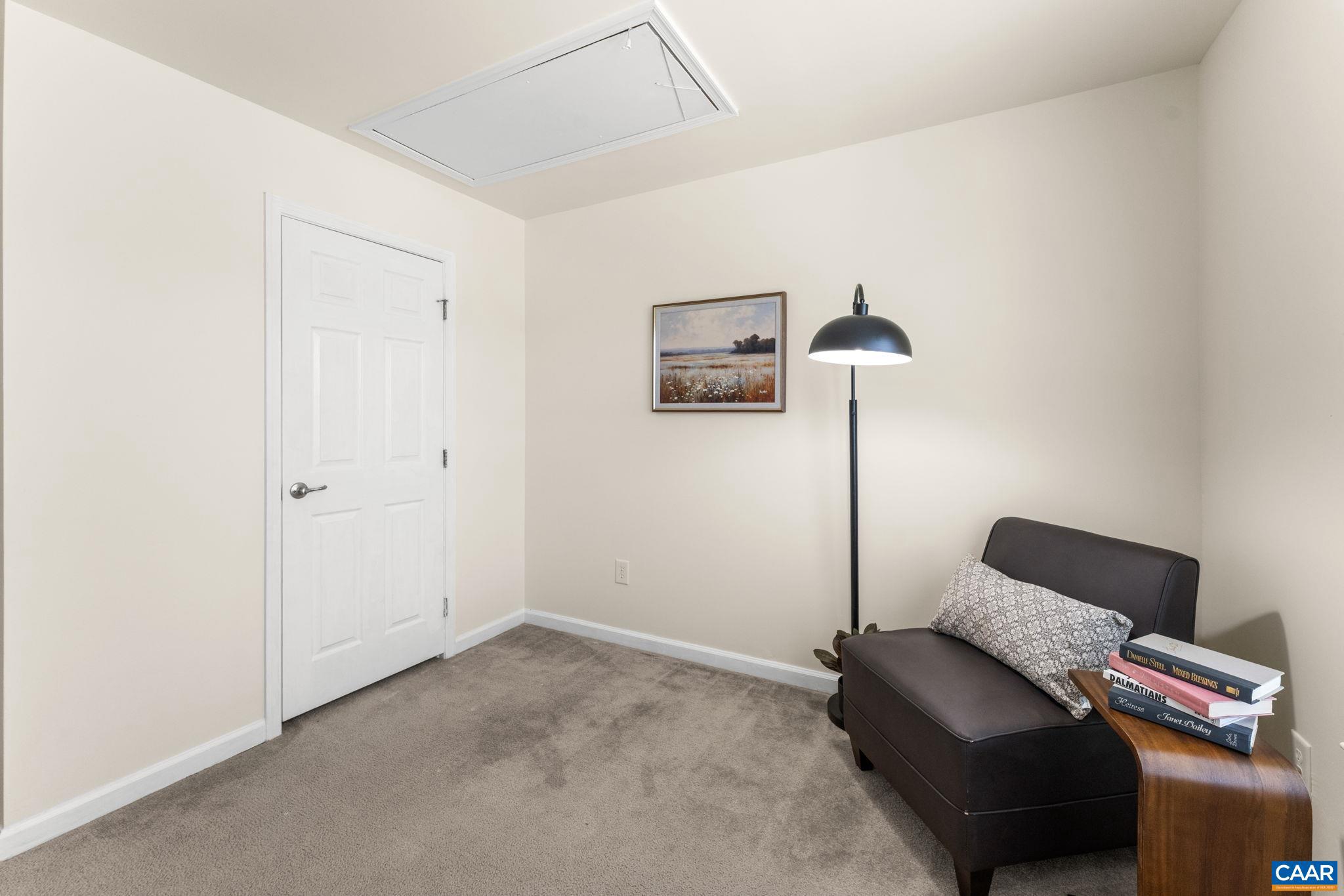 SYCAMORE SQUARE - Residential