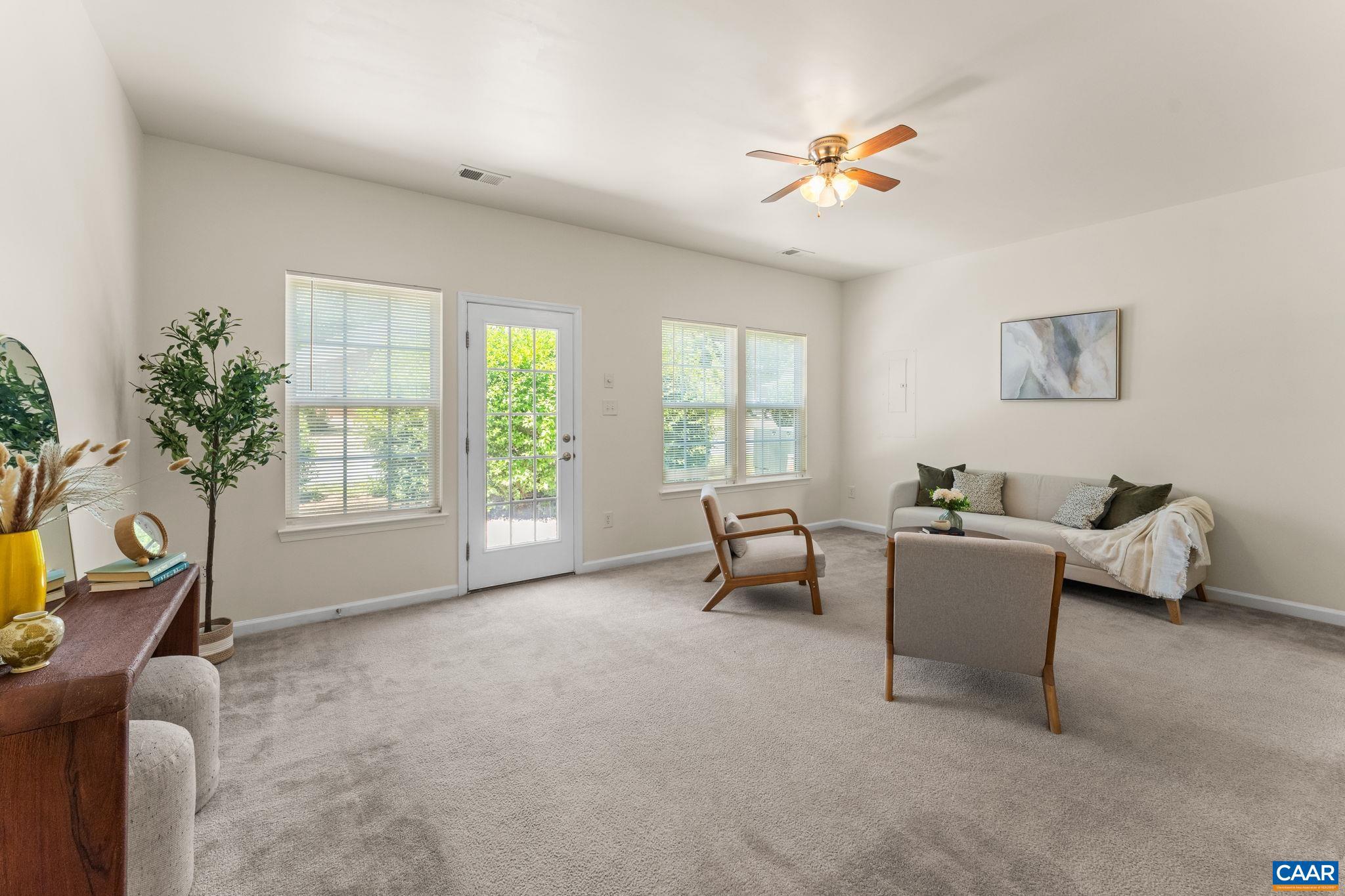 SYCAMORE SQUARE - Residential