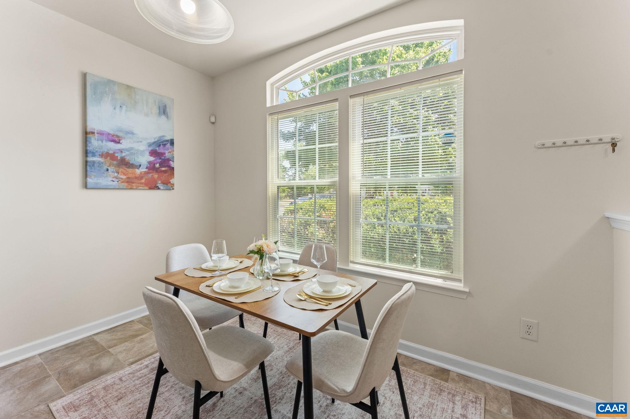 SYCAMORE SQUARE - Residential