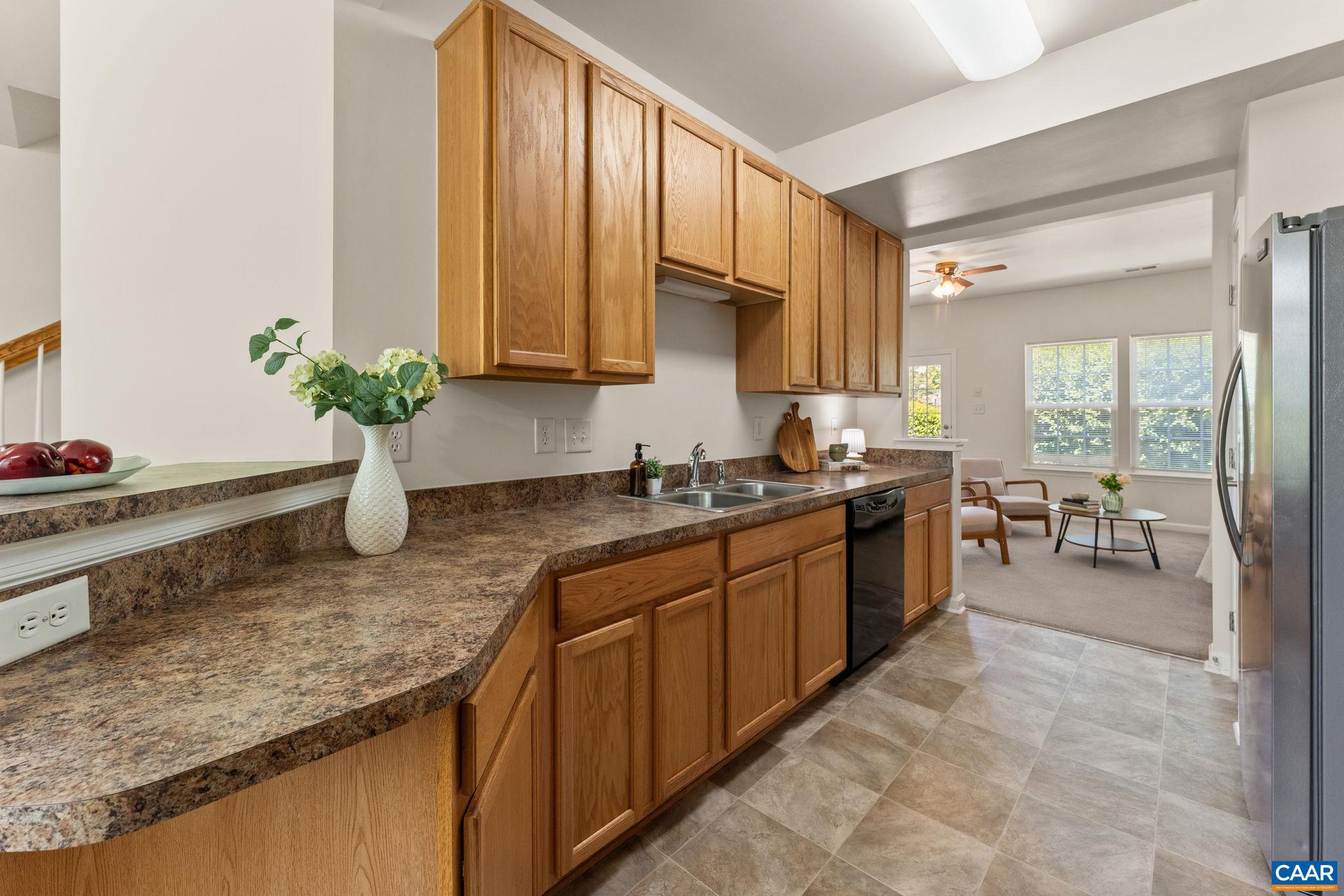 SYCAMORE SQUARE - Residential