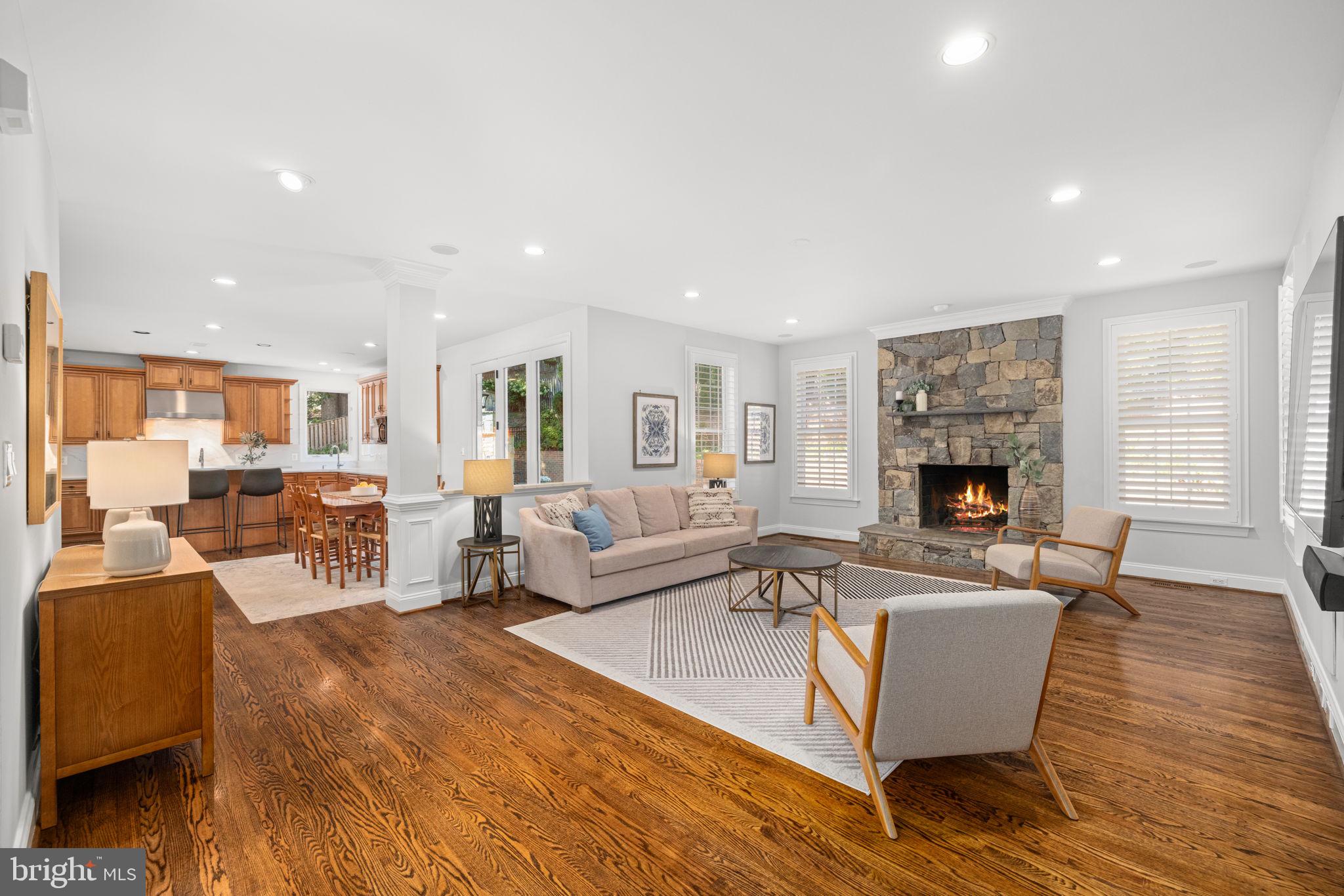 FRANKLIN PARK - Residential