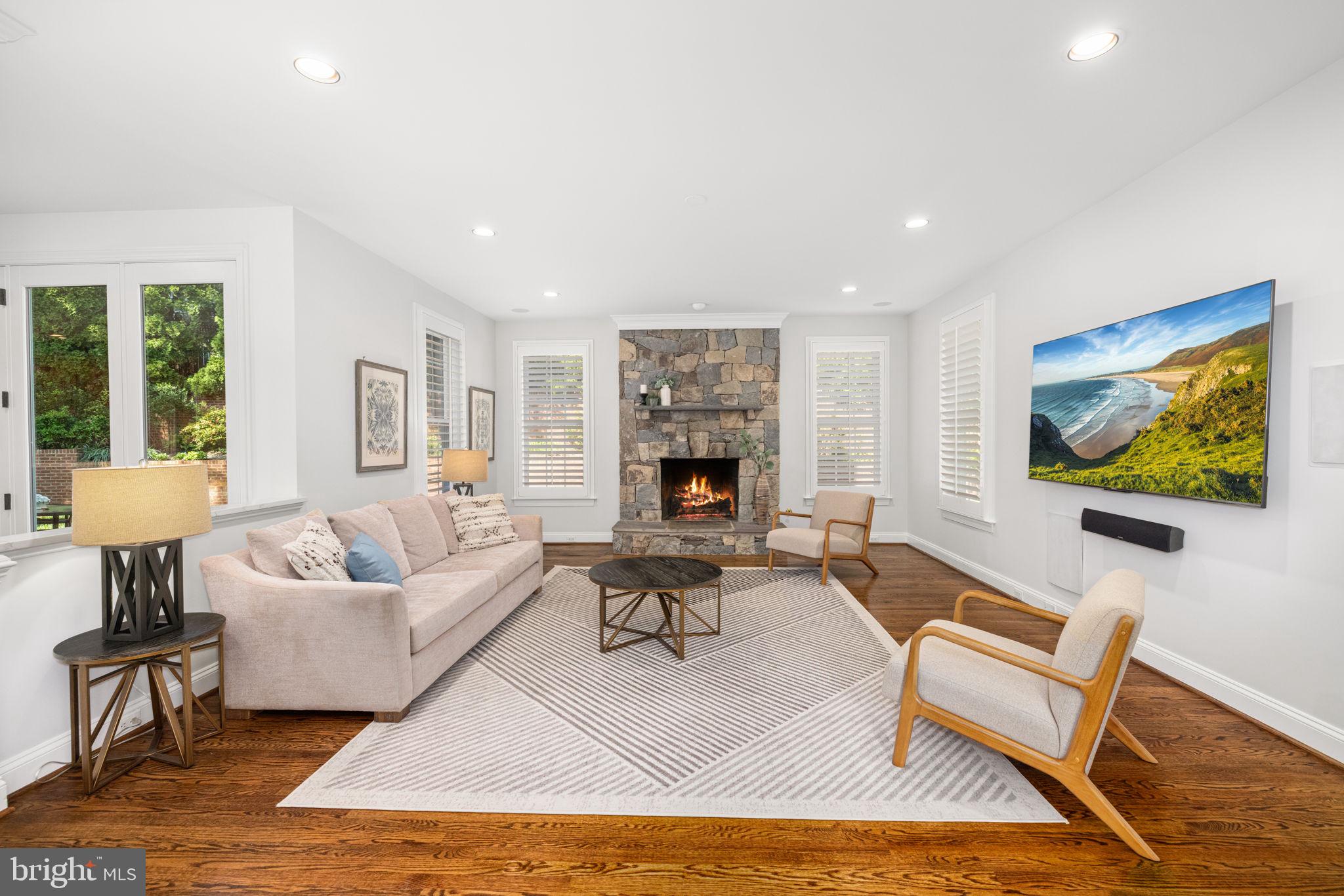 FRANKLIN PARK - Residential