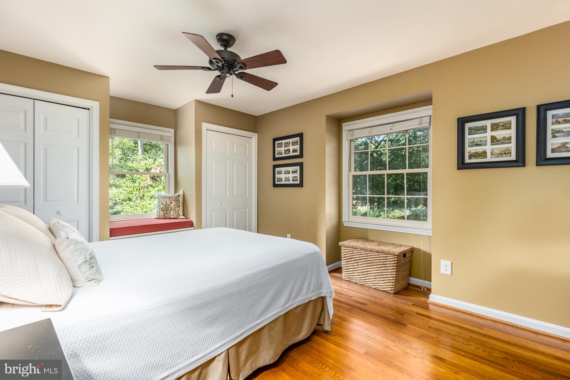 VALEWOOD MANOR - Residential