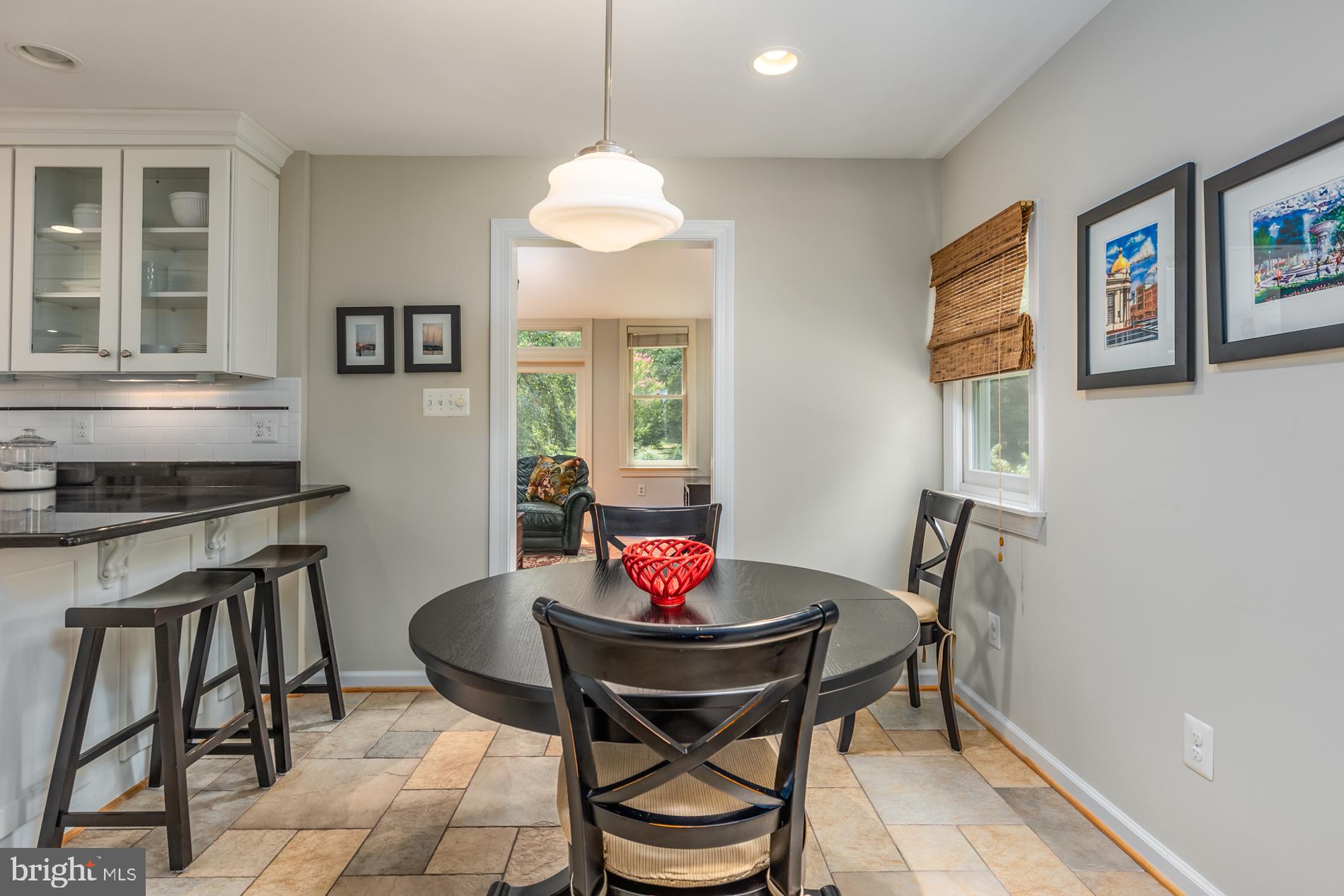 VALEWOOD MANOR - Residential