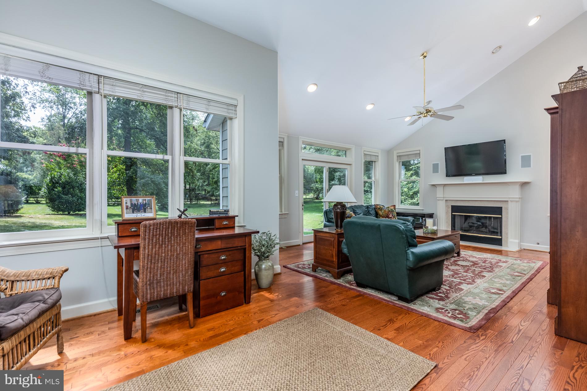 VALEWOOD MANOR - Residential